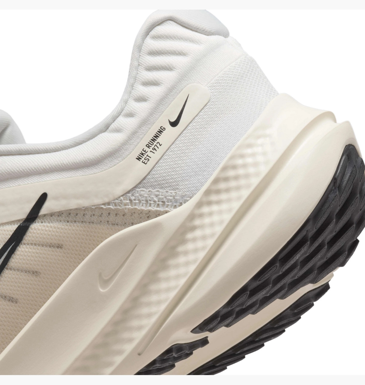 Кросівки Nike WMNS QUEST 5 DD9291-104