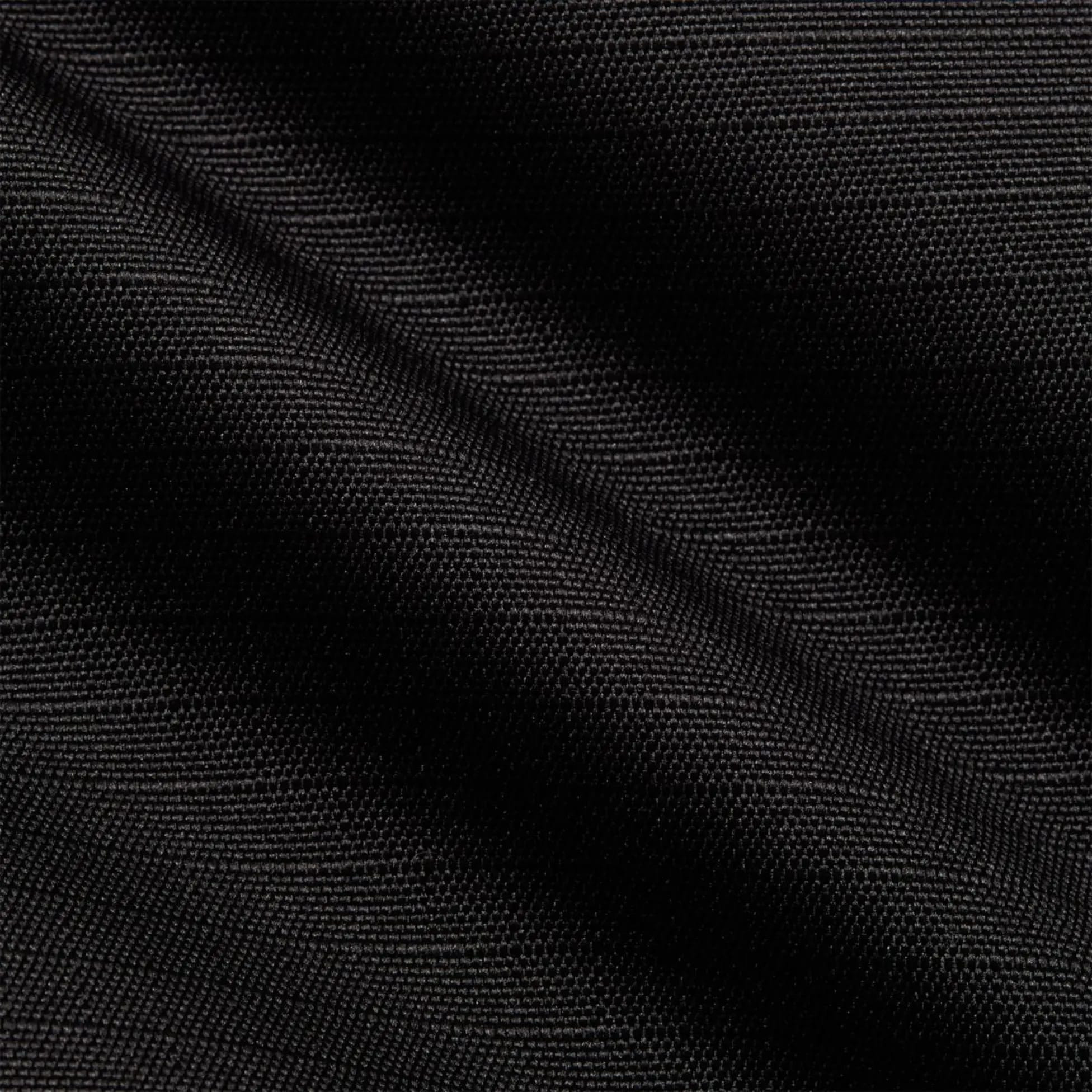 Сумка Nike W NK GYM CLUB - RETRO 24L чорний, білий, червоний Жін 33 x 51 x 23 см (DH6863-015) DH6863-015