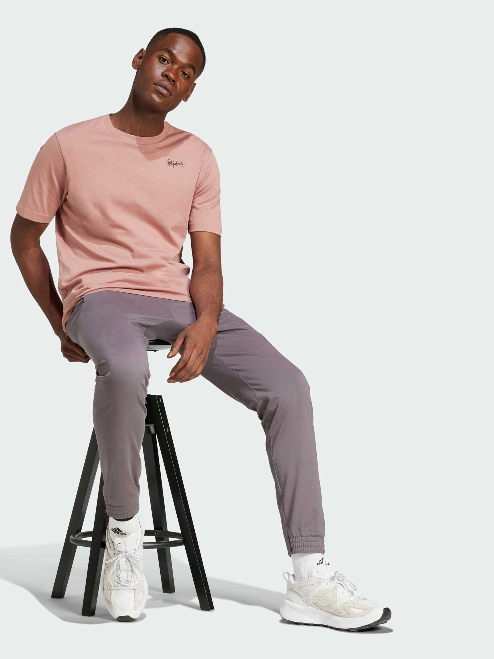 Футболка Adidas Lounge Still Life Bowl JJ3963