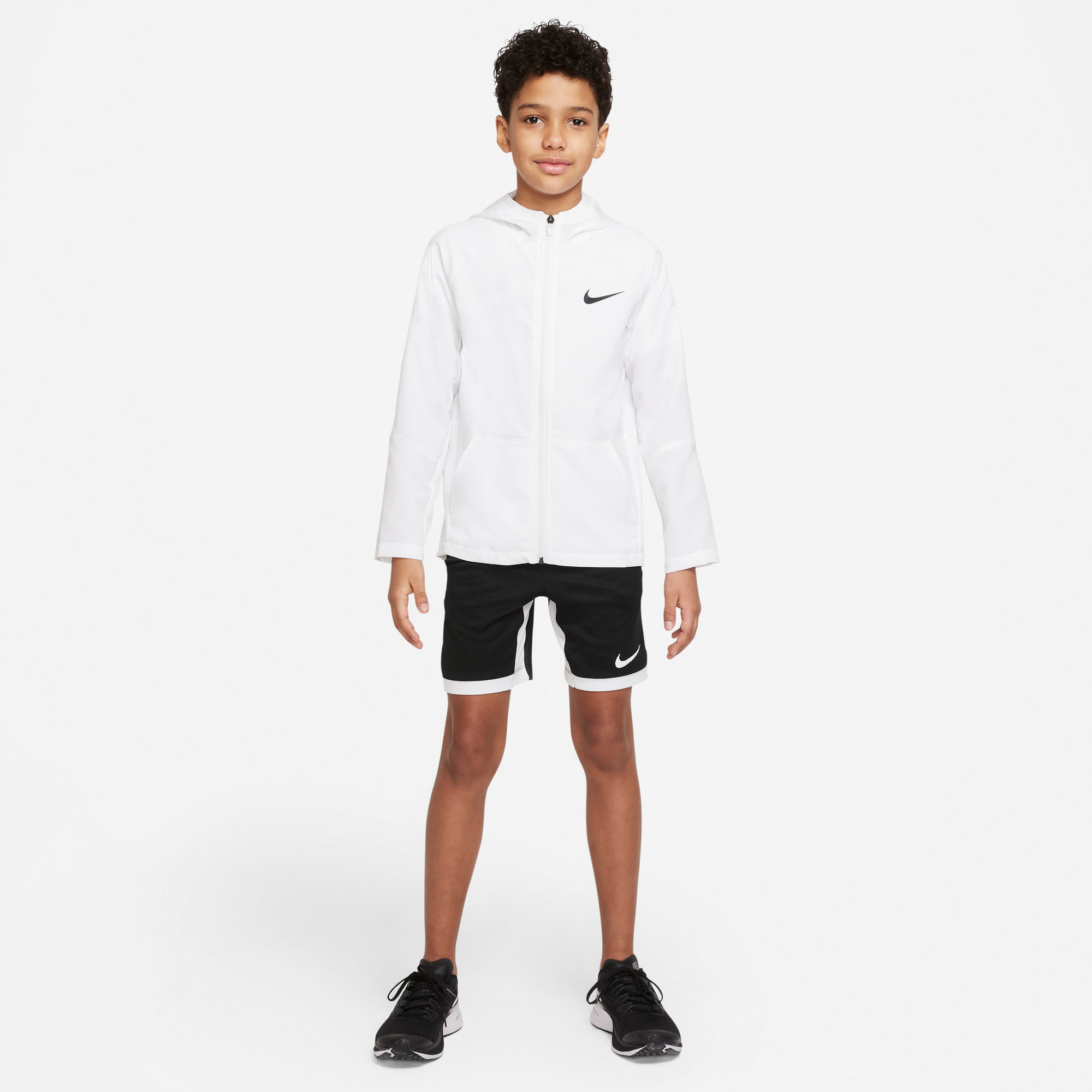 Вітровка DO7095-100 Jordan DO7095-100