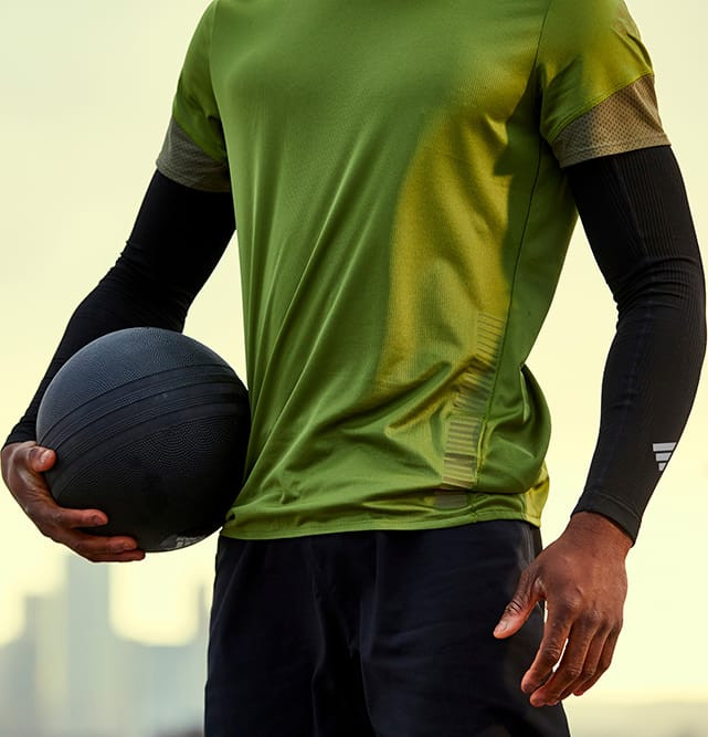 Нарукавники компресійні Adidas Compression Arm Sleeves чорний Уні S/M ADSL-13023BK-NL