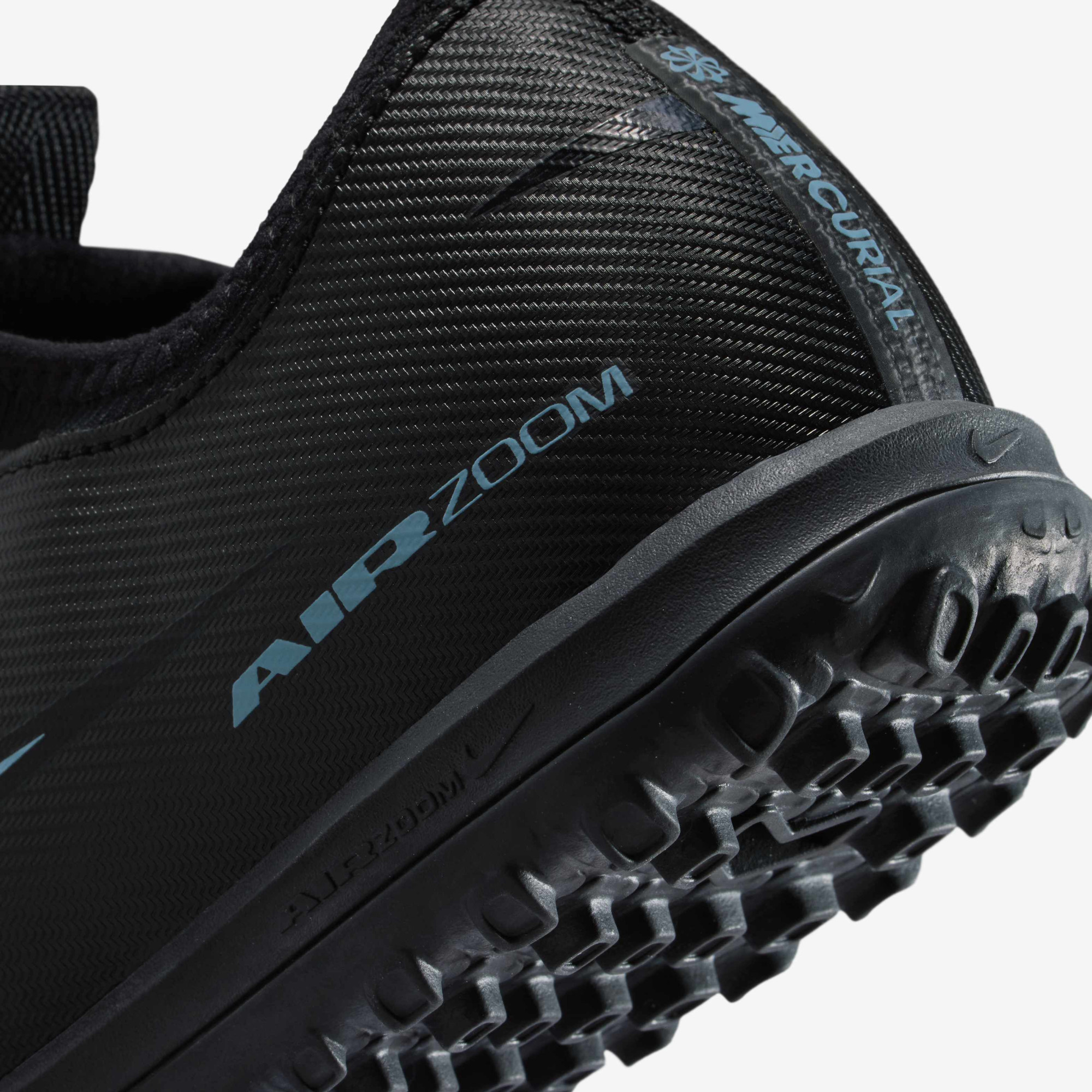 Сороконіжки Nike JR ZOOM VAPOR 16 ACADEMY TF FQ8284-001