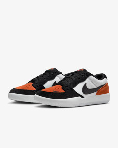 Кросівки Nike SB FORCE 58 DV5477-100