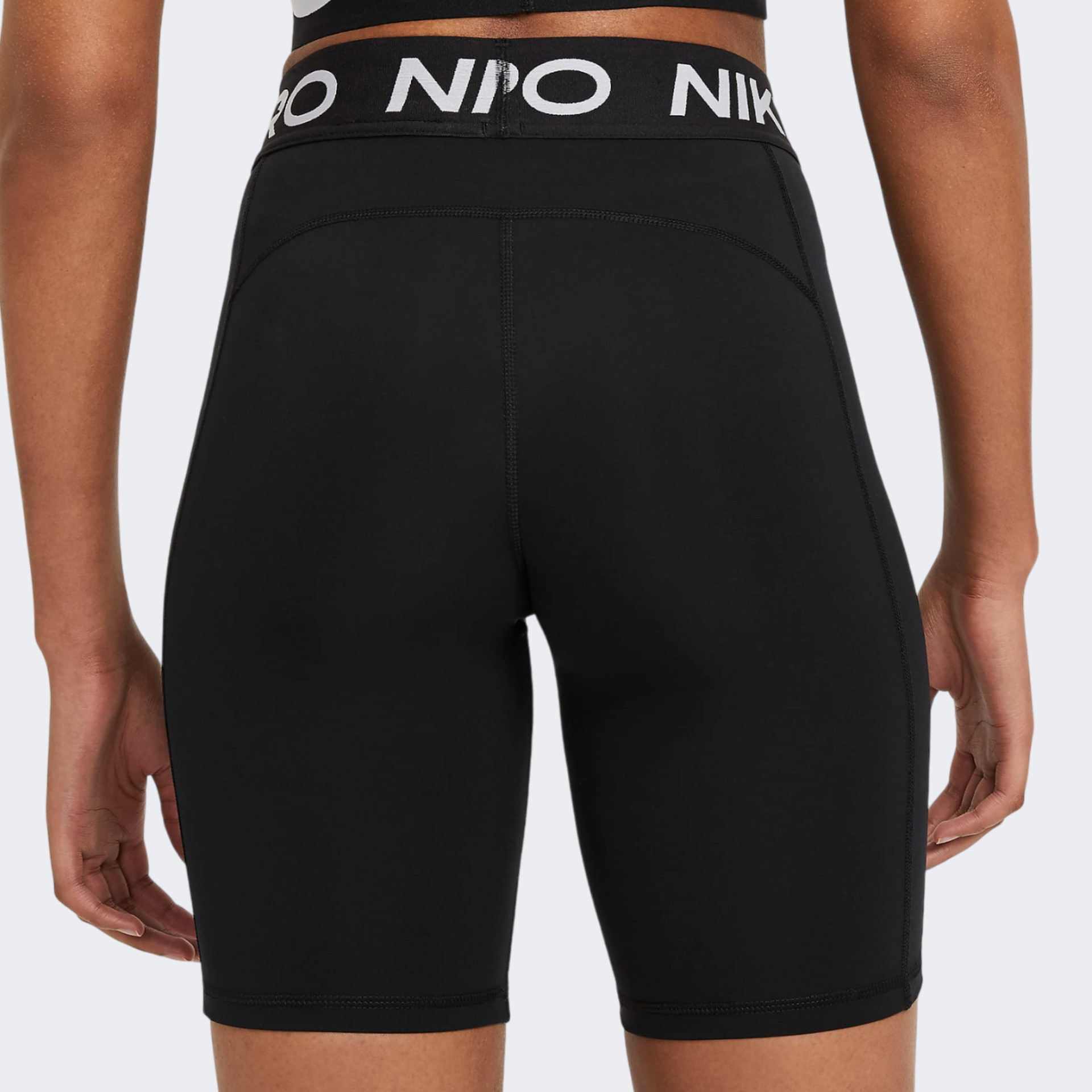 Шорти Nike W NP 365 SHORT 8IN CZ9840-010