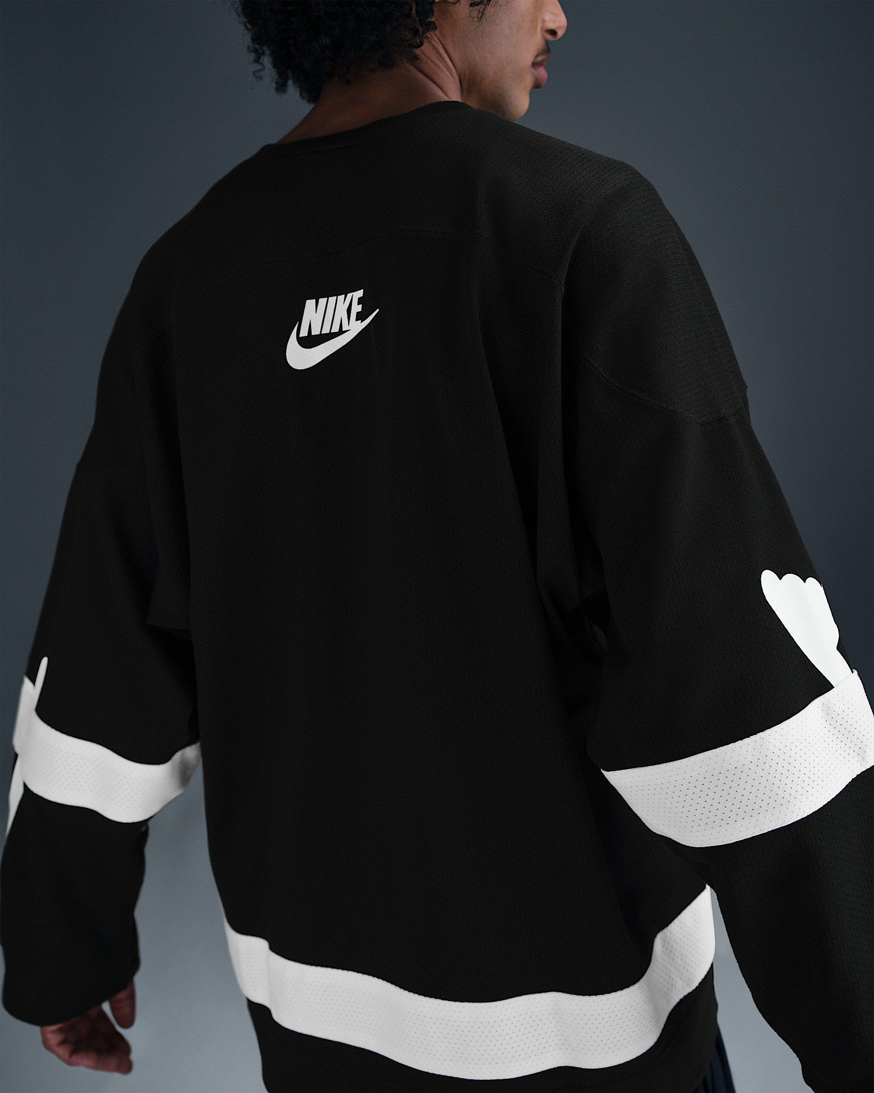Толстовка Nike M CLUB HOCKEY JSY NEO VRSTY HV1137-010
