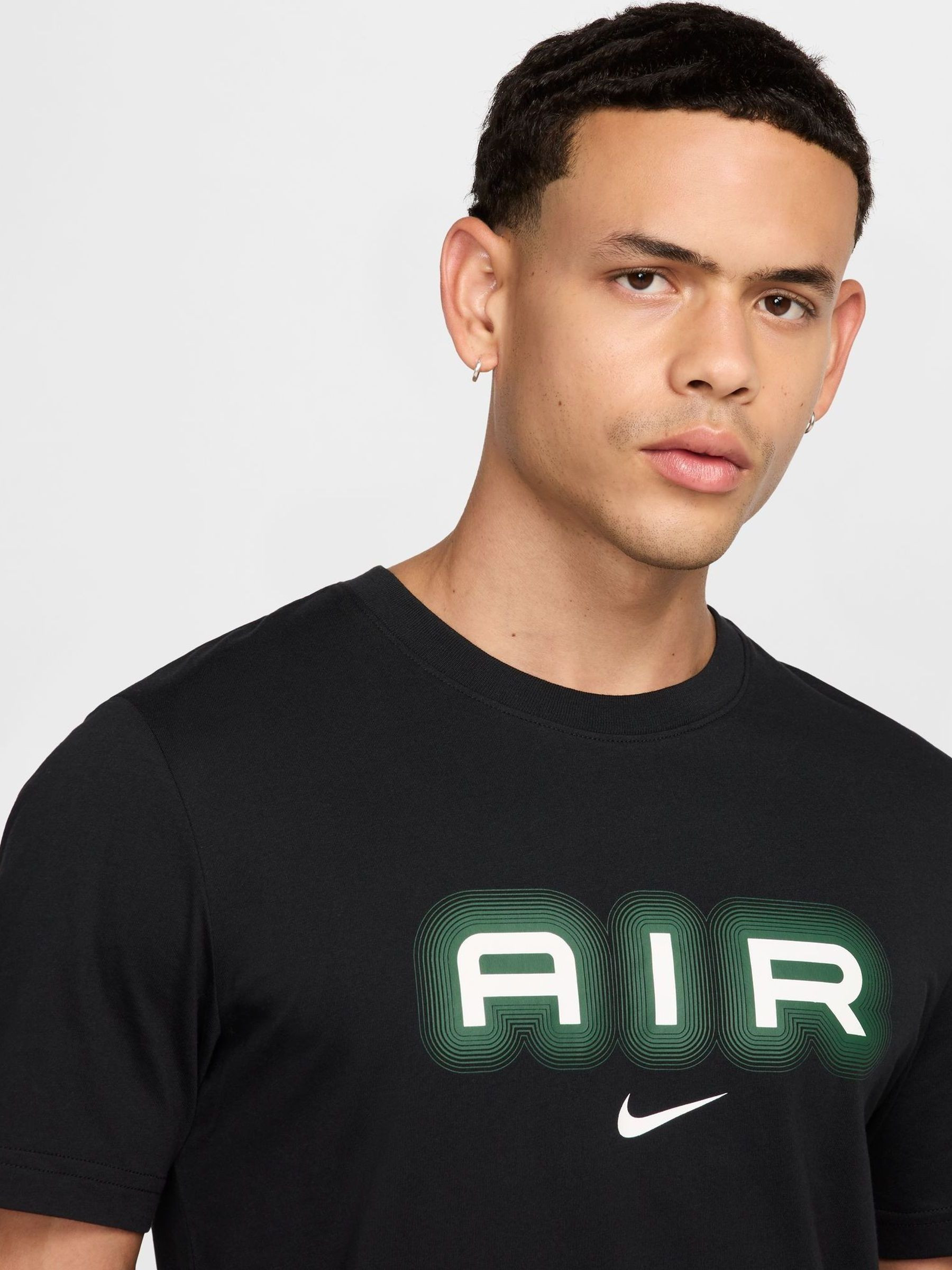 Футболка чоловіча Nike Air Graphic Black HM0185-011