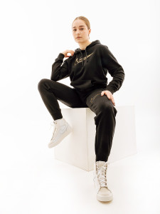 Кофта Nike NS PE CLB FLC SHINE OS PO FB8763-010