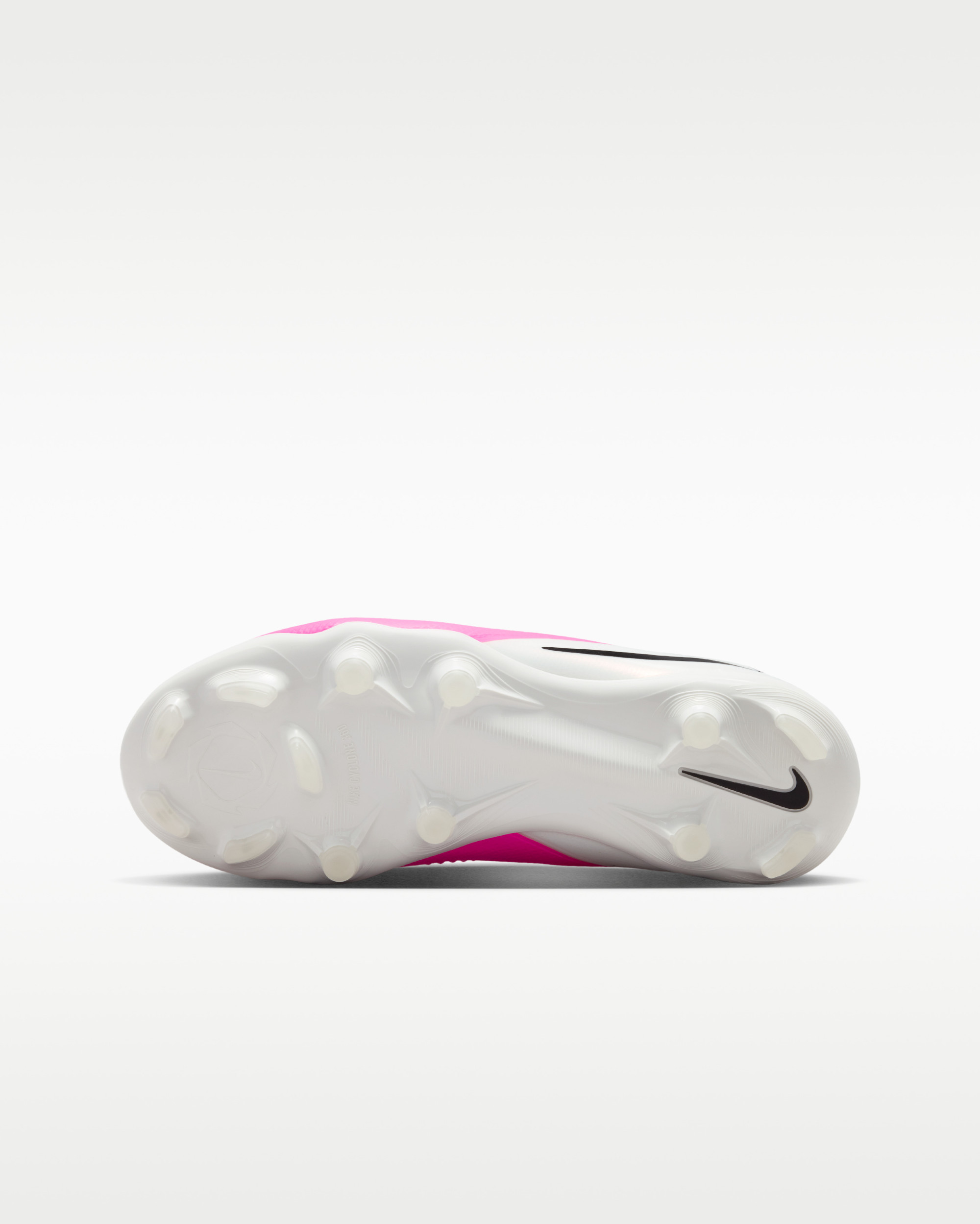 Бутси Nike JR PHANTOM 6 LOW PRO FG/MG T IH1792-901