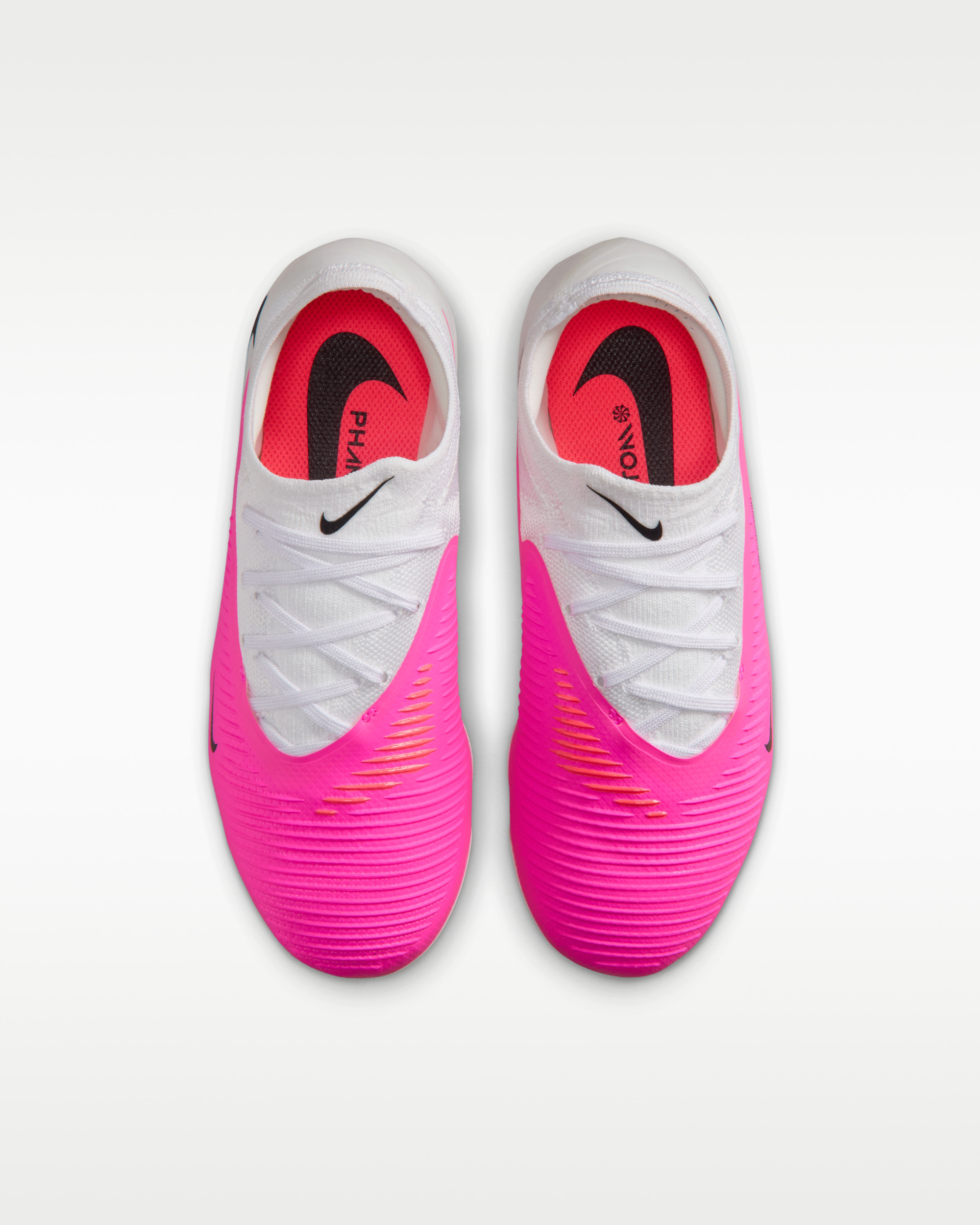 Бутси Nike JR PHANTOM 6 LOW PRO FG/MG T IH1792-901