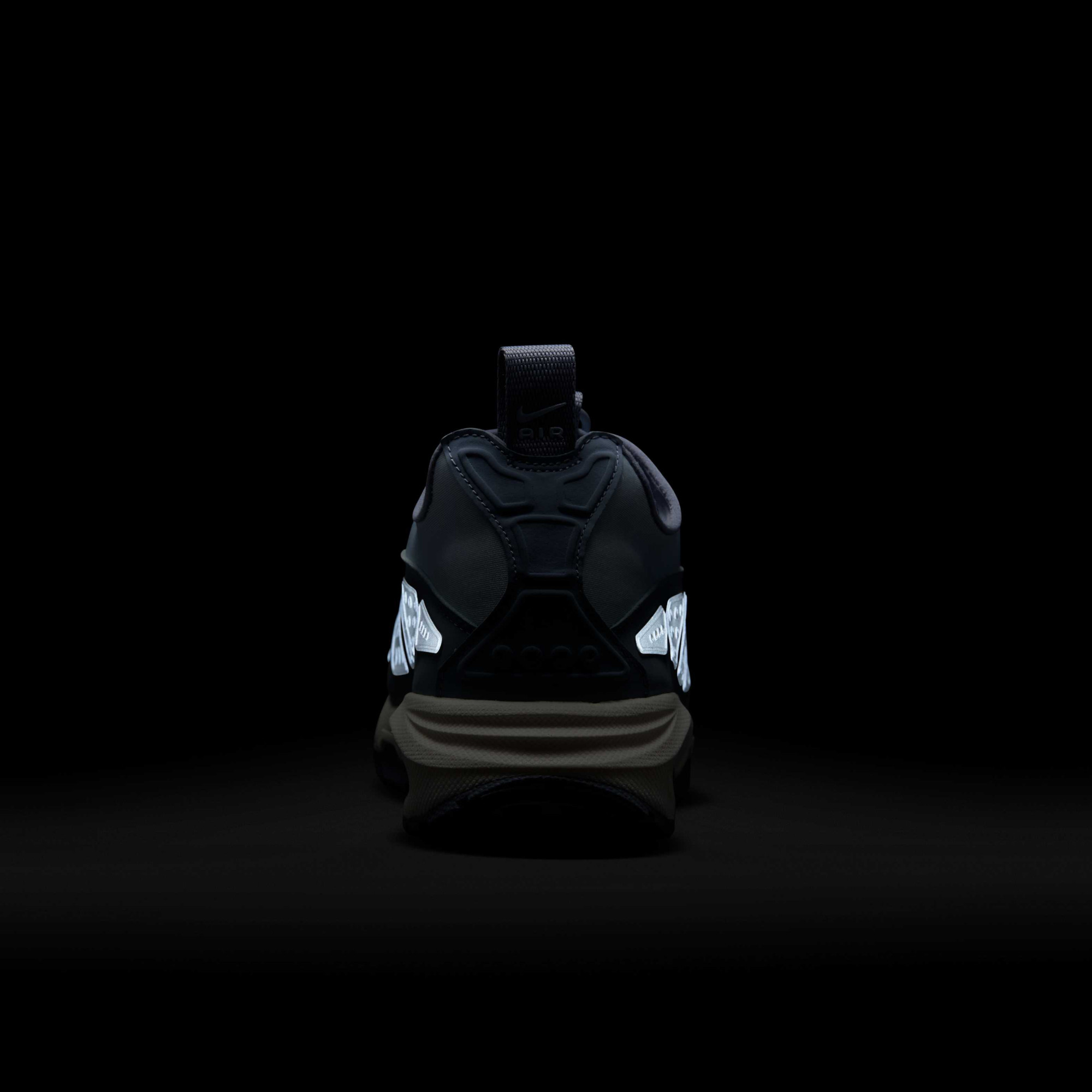 Кросівки Nike Air Max SNDR W FZ2068-400