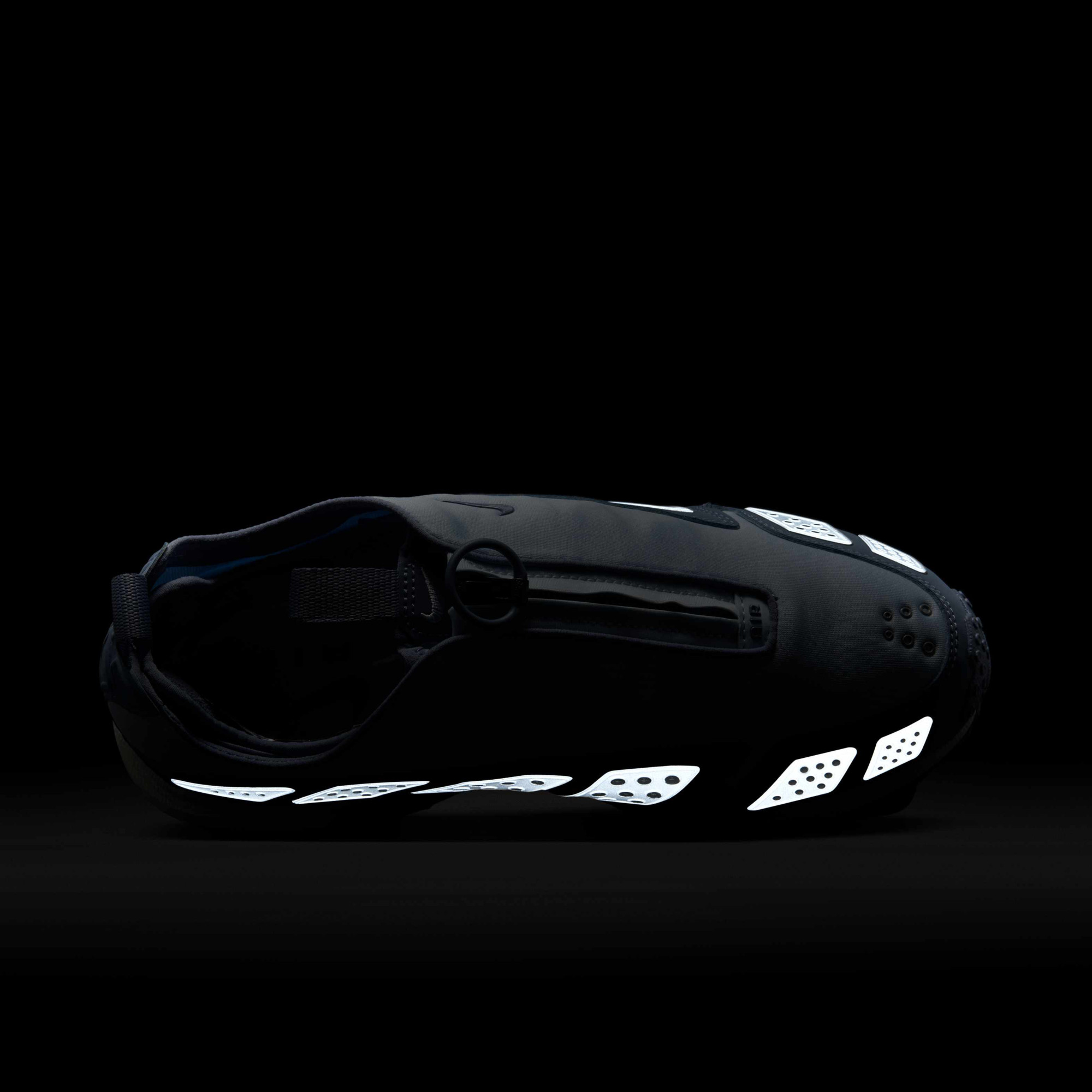 Кросівки Nike Air Max SNDR W FZ2068-400