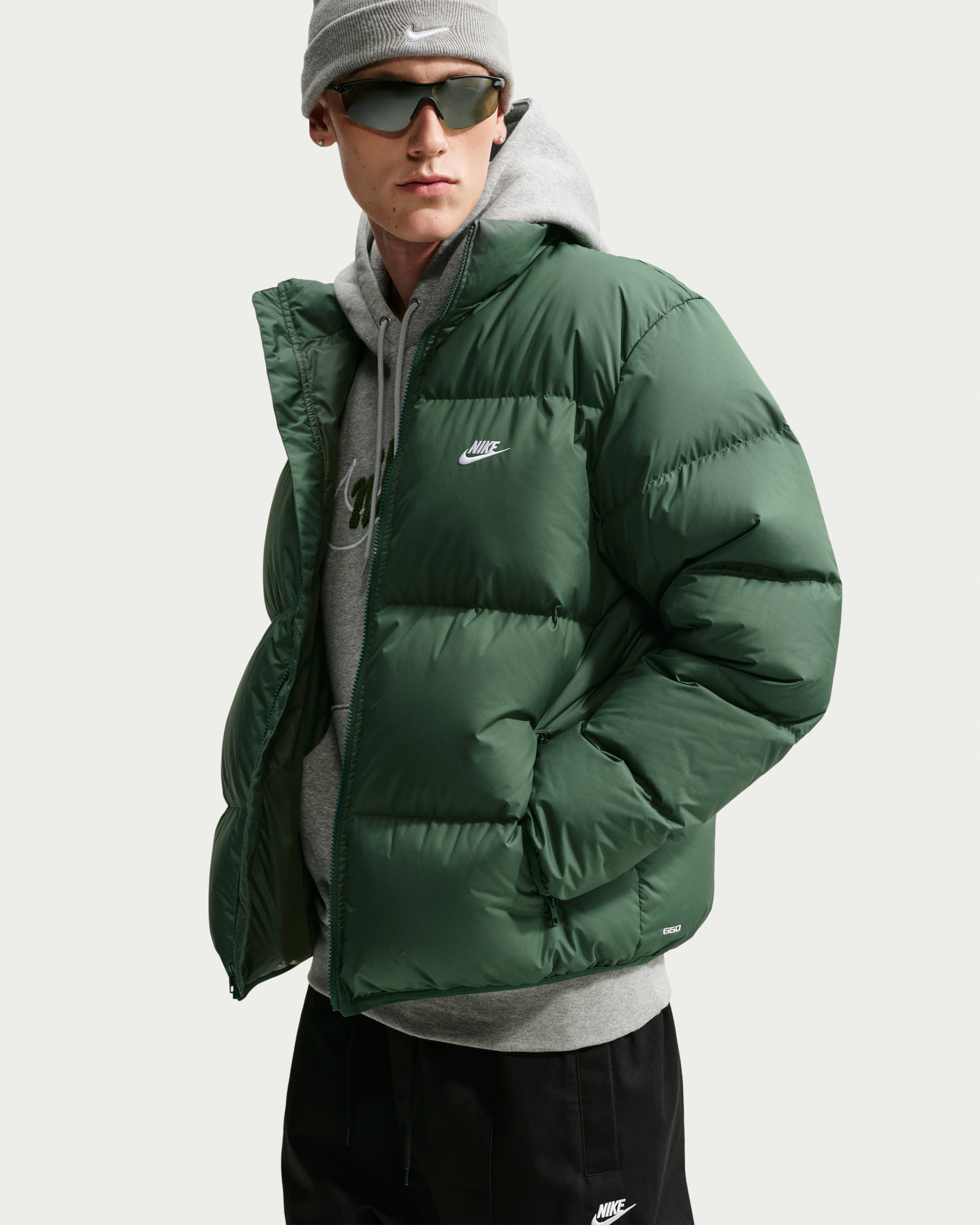 Куртка Nike M TF CLUB PUFFER JACKET 650 IB2975-323