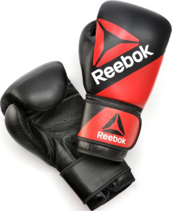 Рукавиці боксерські Reebok Combat Leather Boxing Gloves чорний, червоний 10 унцій (RSCB-10110RD-10) RSCB-10110RD-10