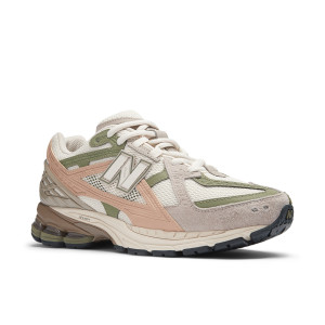 Кросівки New Balance 1906U M1906NE