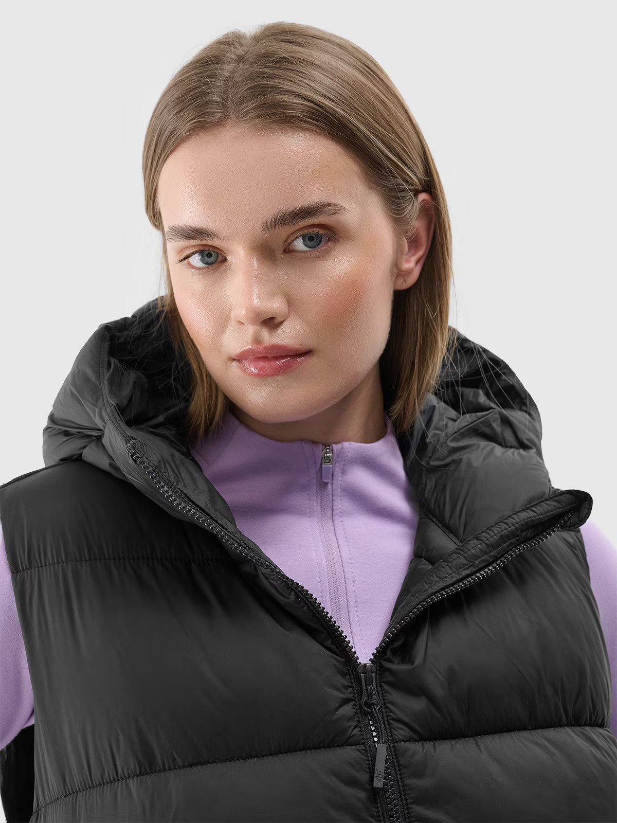 Жилетка VEST JACKET F141 4FWAW24TVJAF141-20S 4F 2XL Чорний 4FWAW24TVJAF141-20S