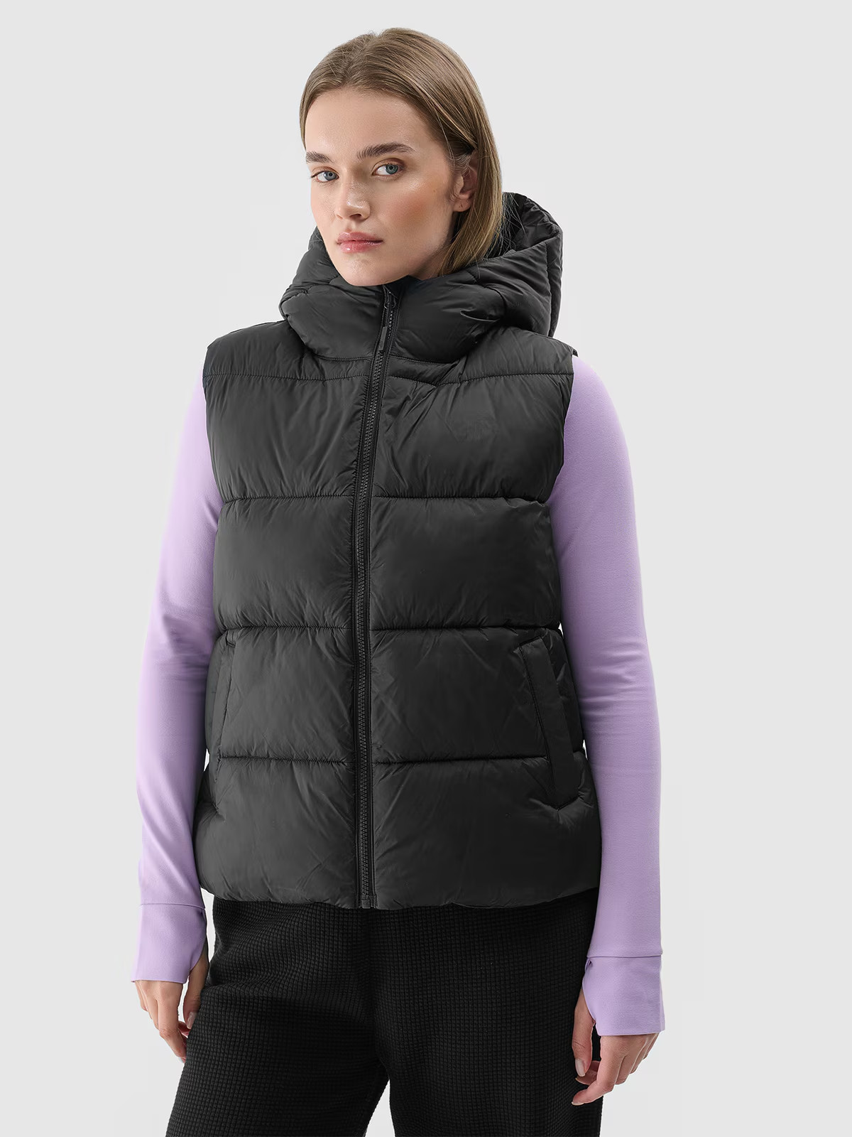 Жилетка VEST JACKET F141 4FWAW24TVJAF141-20S 4F 2XL Чорний 4FWAW24TVJAF141-20S