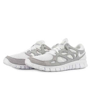 Кросівки NIKE FREE RUN 2 (DM8915-100) DM8915-100