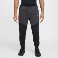Штани Nike Tech Fleece Joggers Black HV0959-015