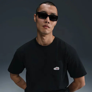 Футболка Nike U NSW TEE M90 SR PTCH PKT 2 IB1382-010