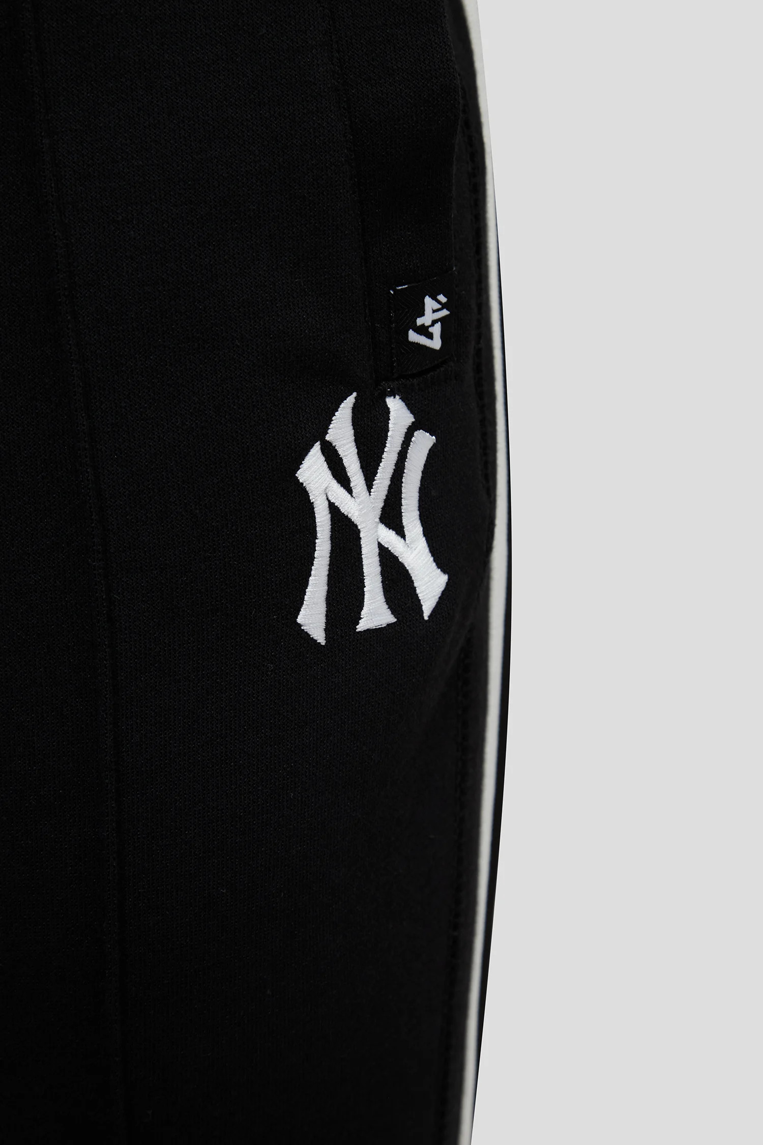 Штани спортивні 47 Brand  NEW YORK YANKEES CORE 636097JK-FS