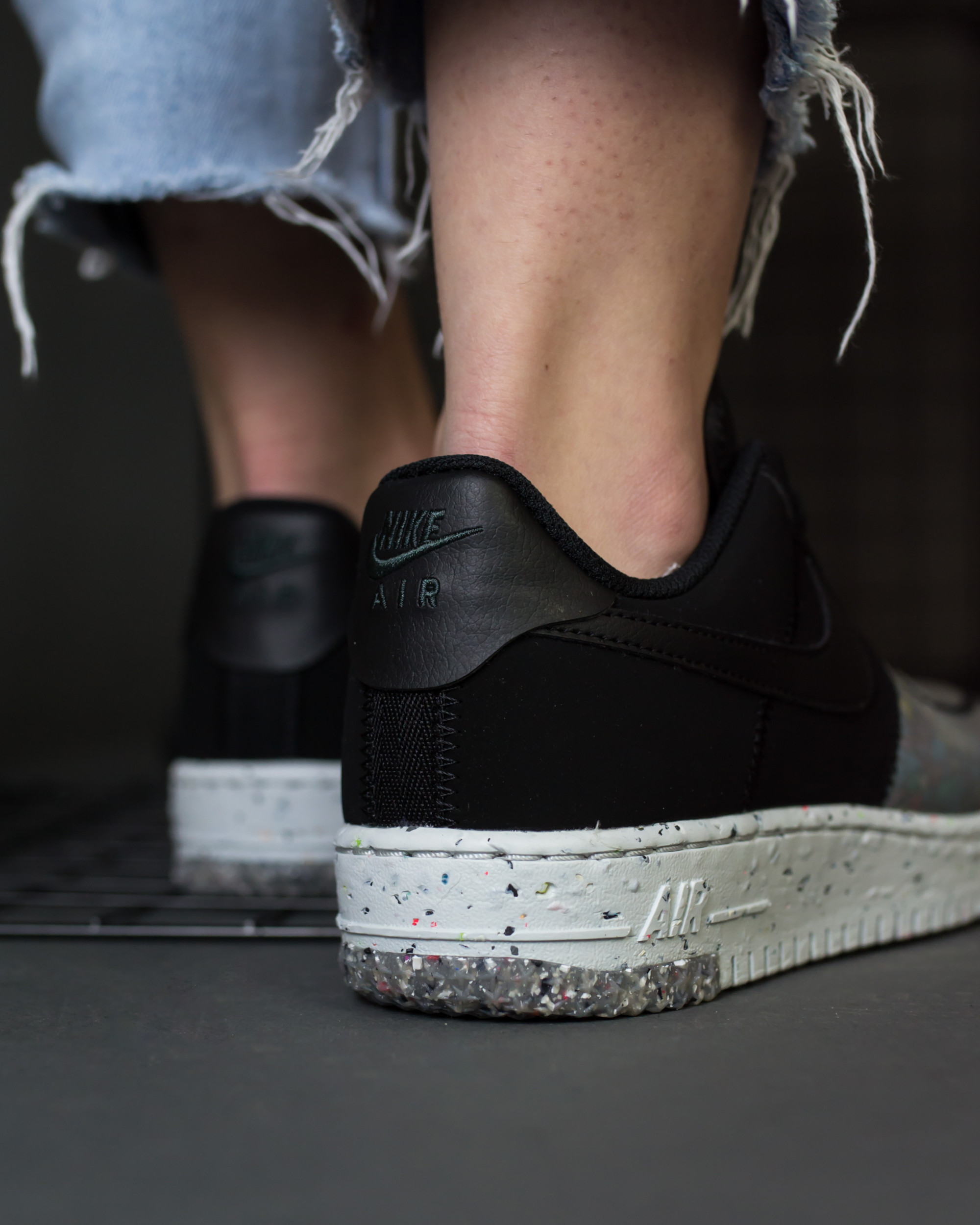 Кросівки W NIKE AIR FORCE 1 CRATER CT1986-002