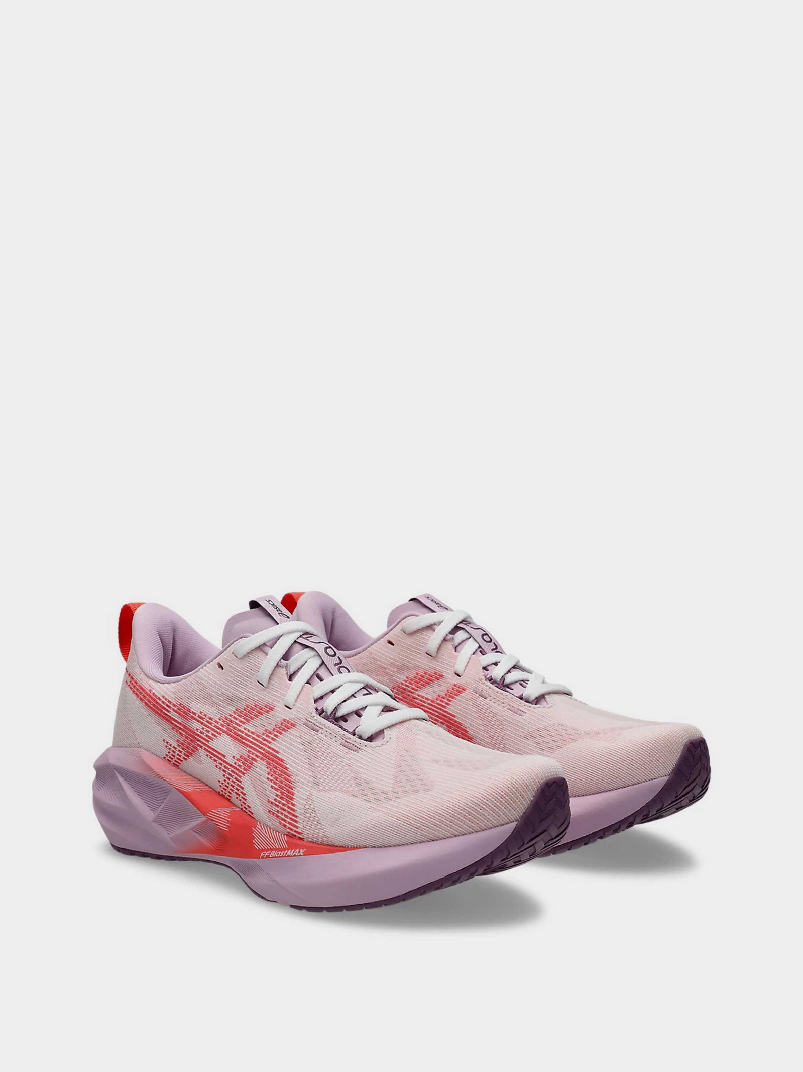 Кросівки жіночі Asics NOVABLAST 5 1012B765-101 1012B765-101