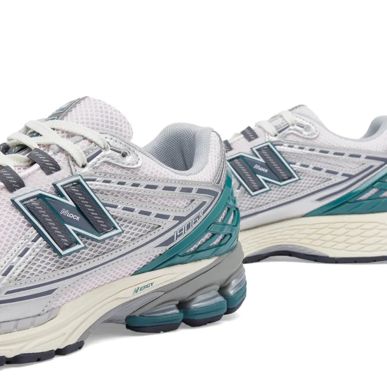 Кросівки New Balance 1906R Metallic M1906RET