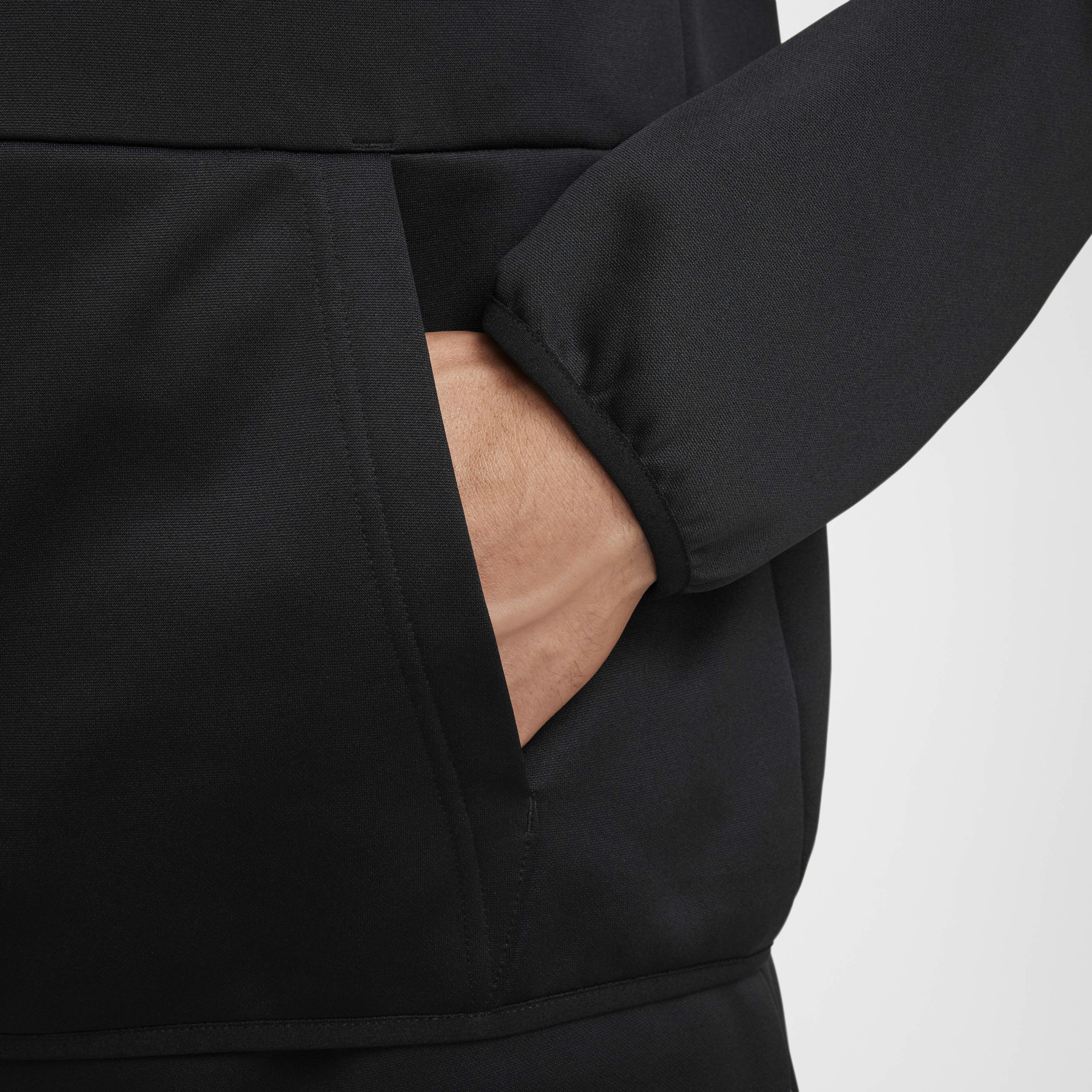 Худі чоловіче Nike Gfx Po Black FZ1060-010