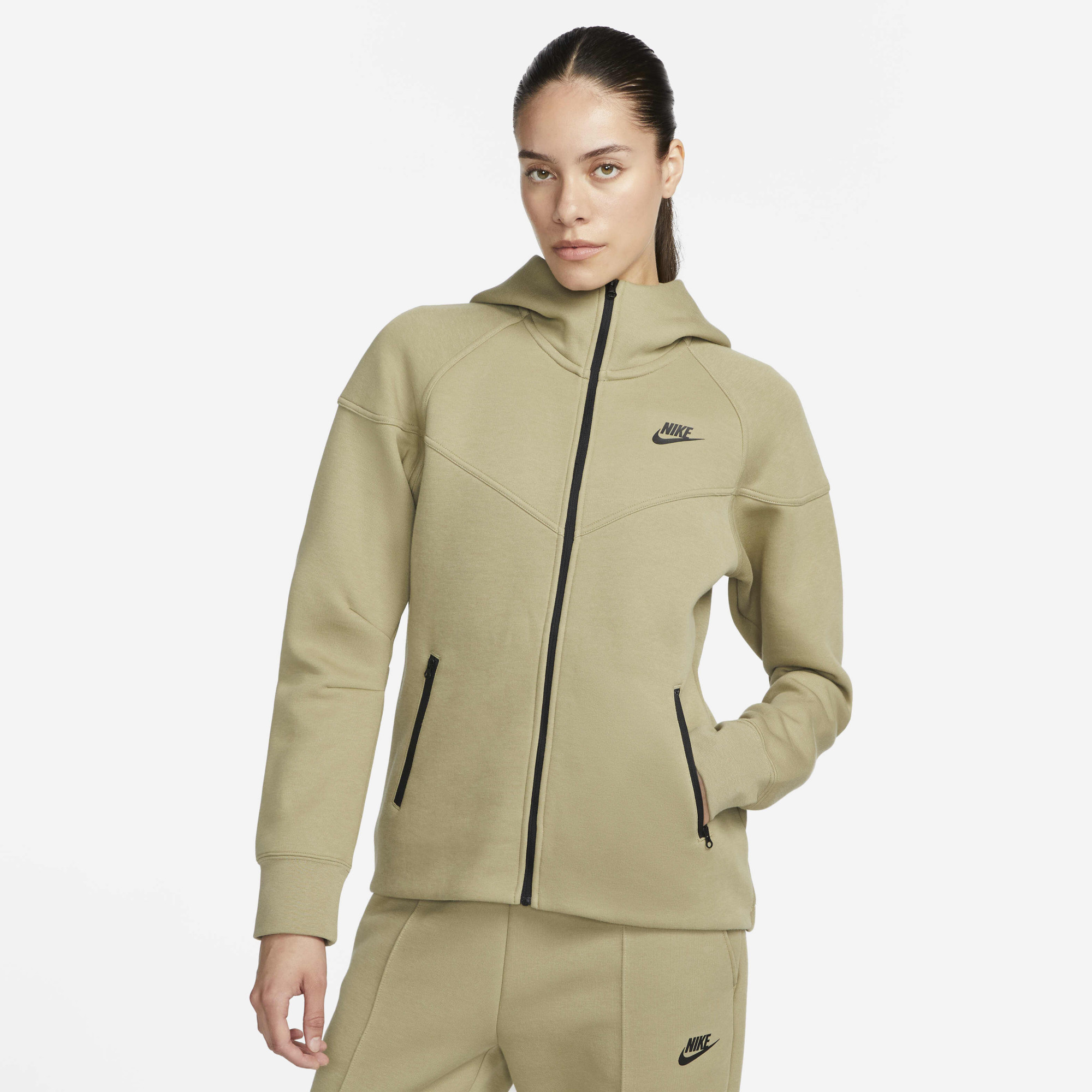 Толстовка жіноча Nike Sportswear Tech Fleece Windrunner Full-Zip Hoodie Olive FB8338-276