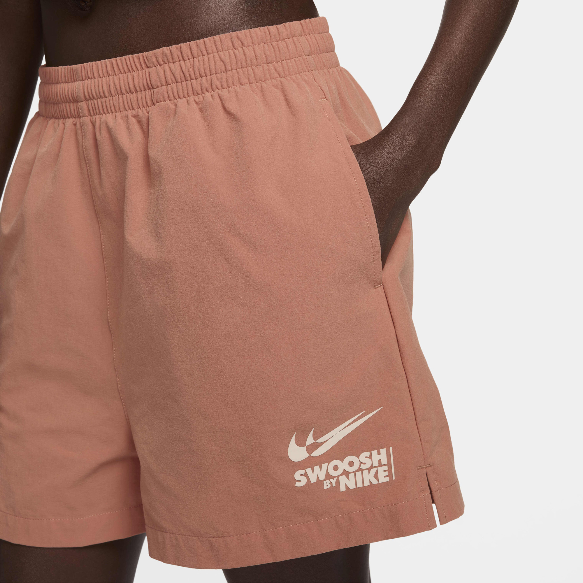 Шорти Nike W NSW WOVEN SHORT GLS HF5529-212