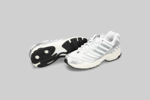 Кросівки Adidas ADISTAR CONTROL 3 HQ2721