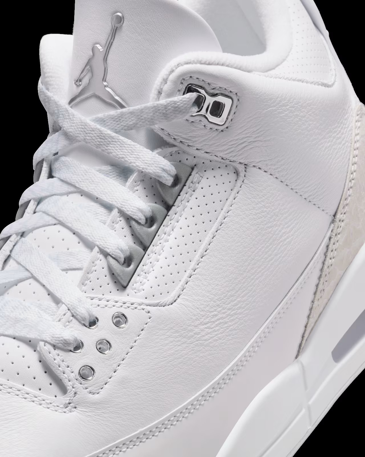 Кросівки чоловічі Jordan 3 Retro White CT8532-111