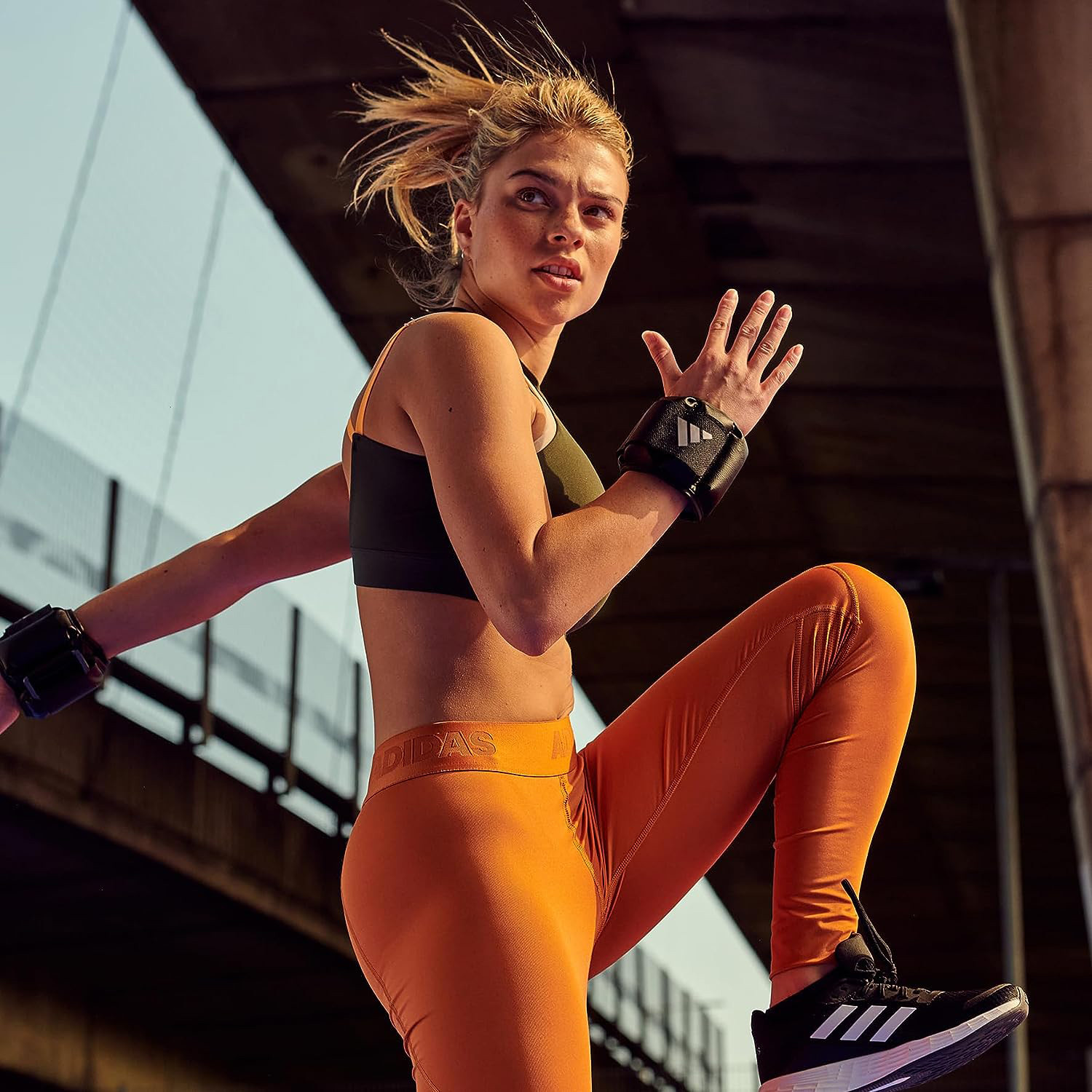 Обважнювачі для щиколотки/зап'ястя Adidas Performance Ankle чорний, зелений Уні 0.5 кг ADWT-12630