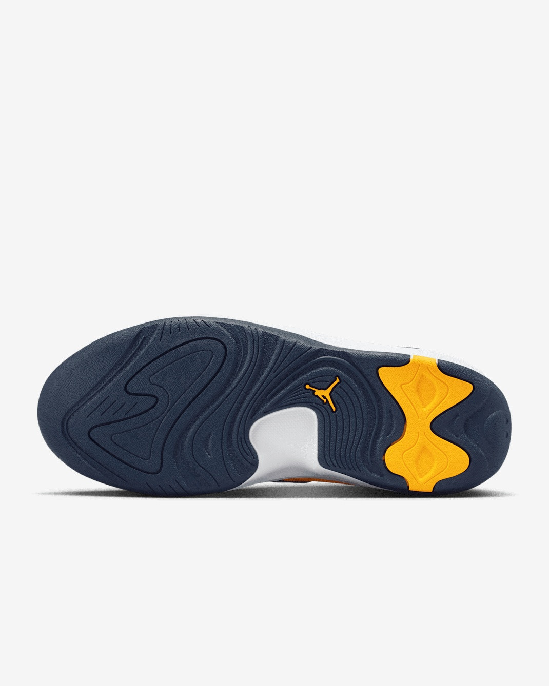 Кросівки Jordan MAX AURA 7 HQ2091-102