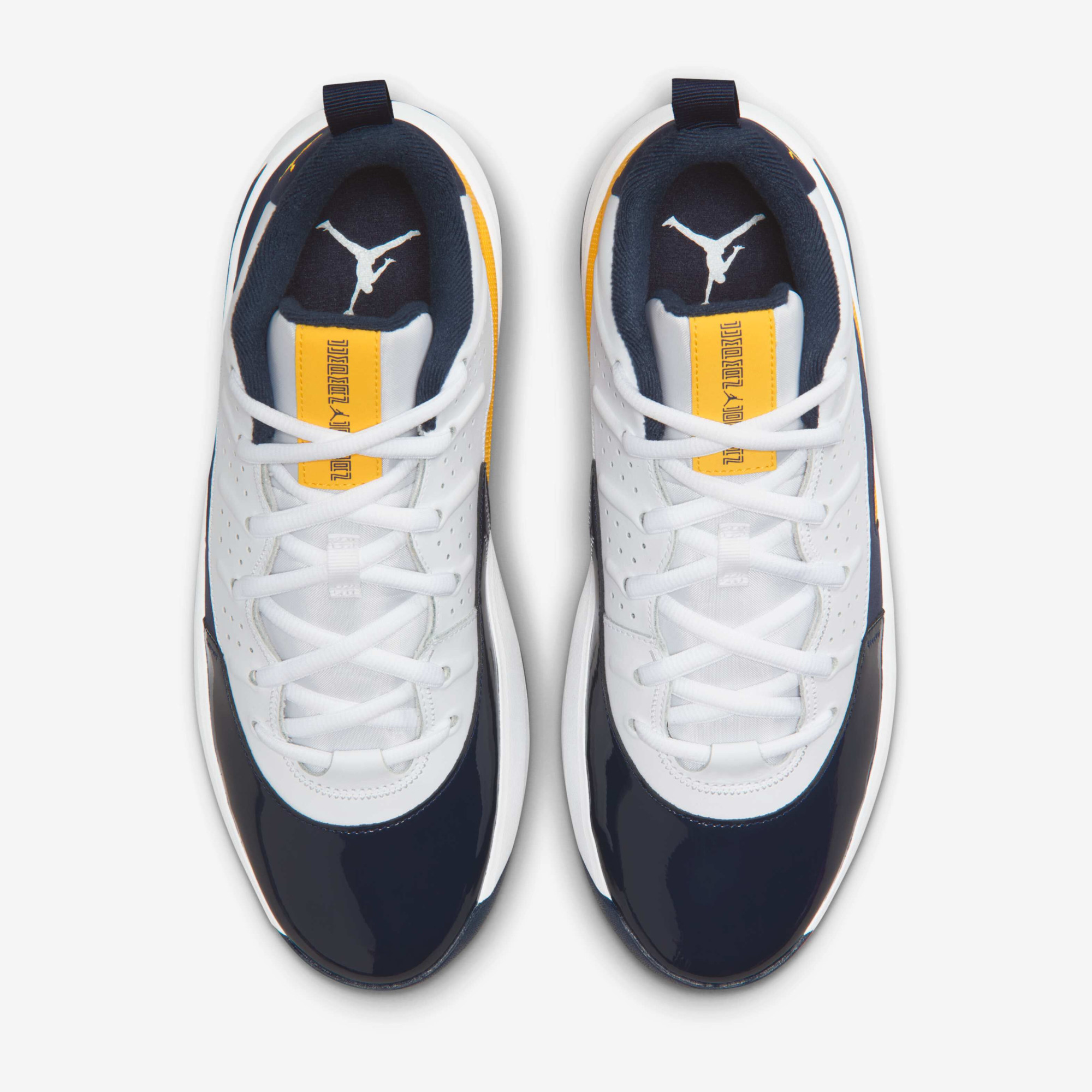 Кросівки Jordan MAX AURA 7 HQ2091-102