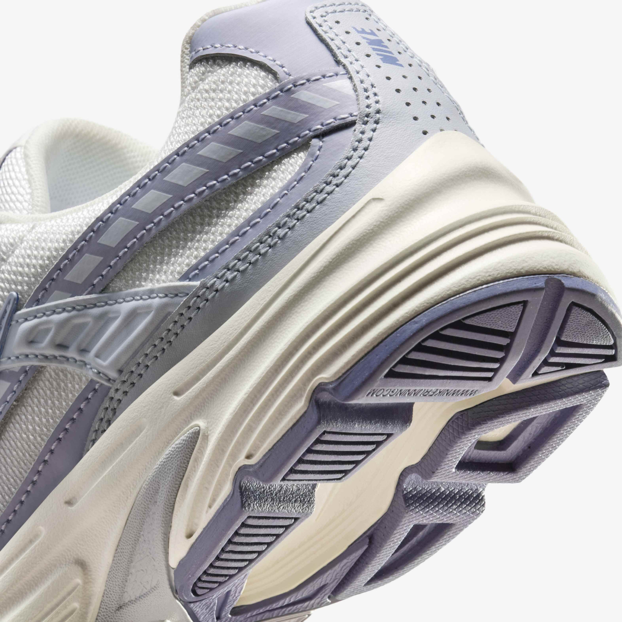 Кросівки Nike WMNS INITIATOR IB4339-121