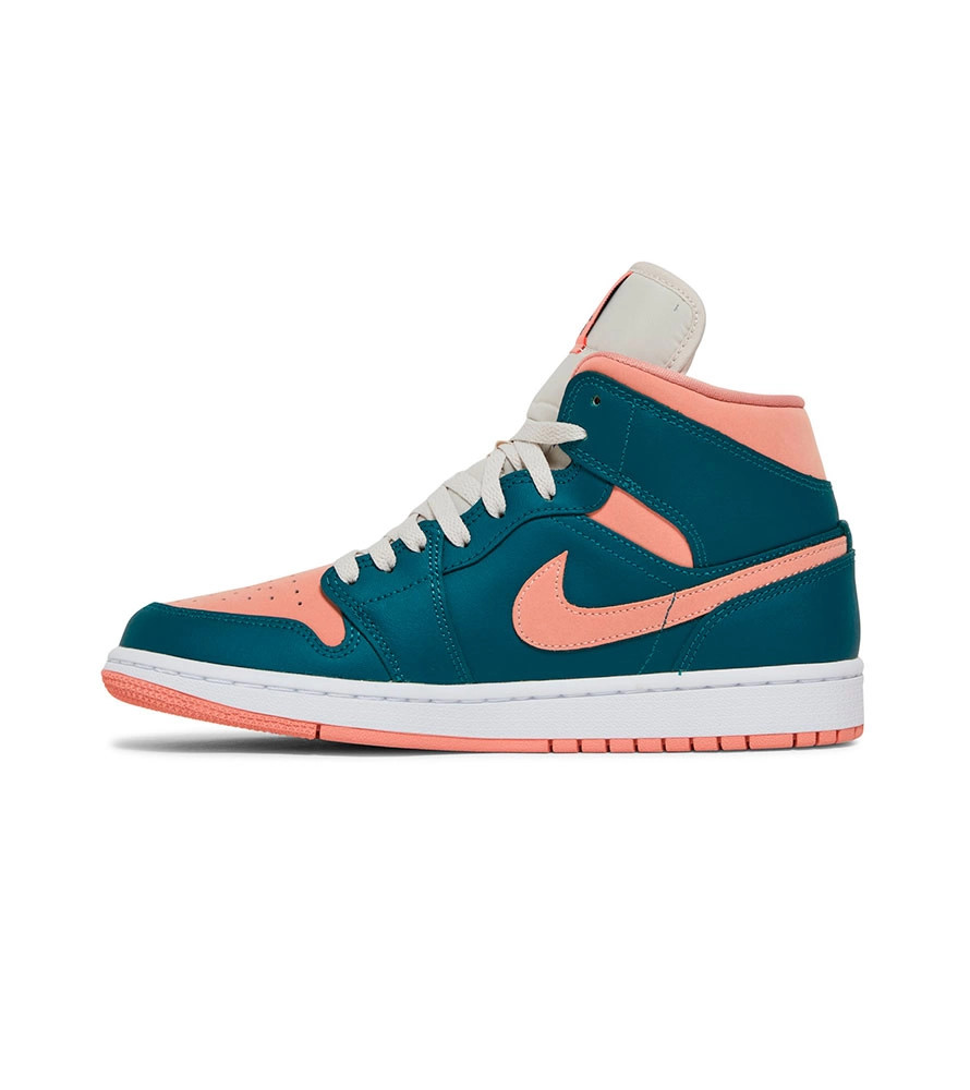 Кросівки JORDAN WMNS AIR 1 MID BQ6472-308