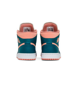 Кросівки JORDAN WMNS AIR 1 MID BQ6472-308