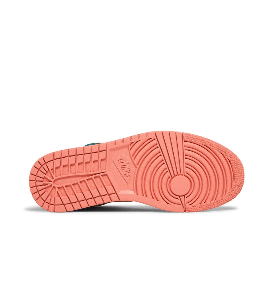 Кросівки JORDAN WMNS AIR 1 MID BQ6472-308