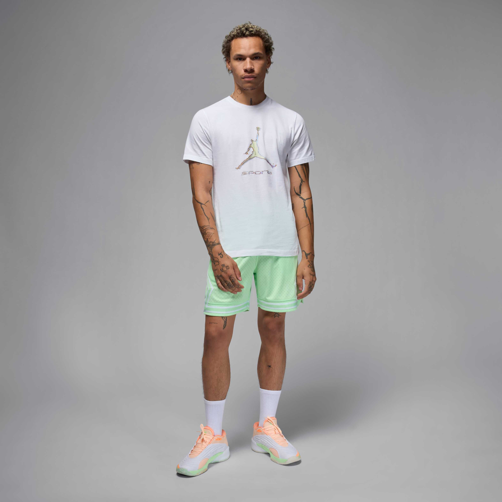 Футболка чоловіча Air Jordan Sprt Dri-Fit Gfx Ss Crew White HQ7984-100