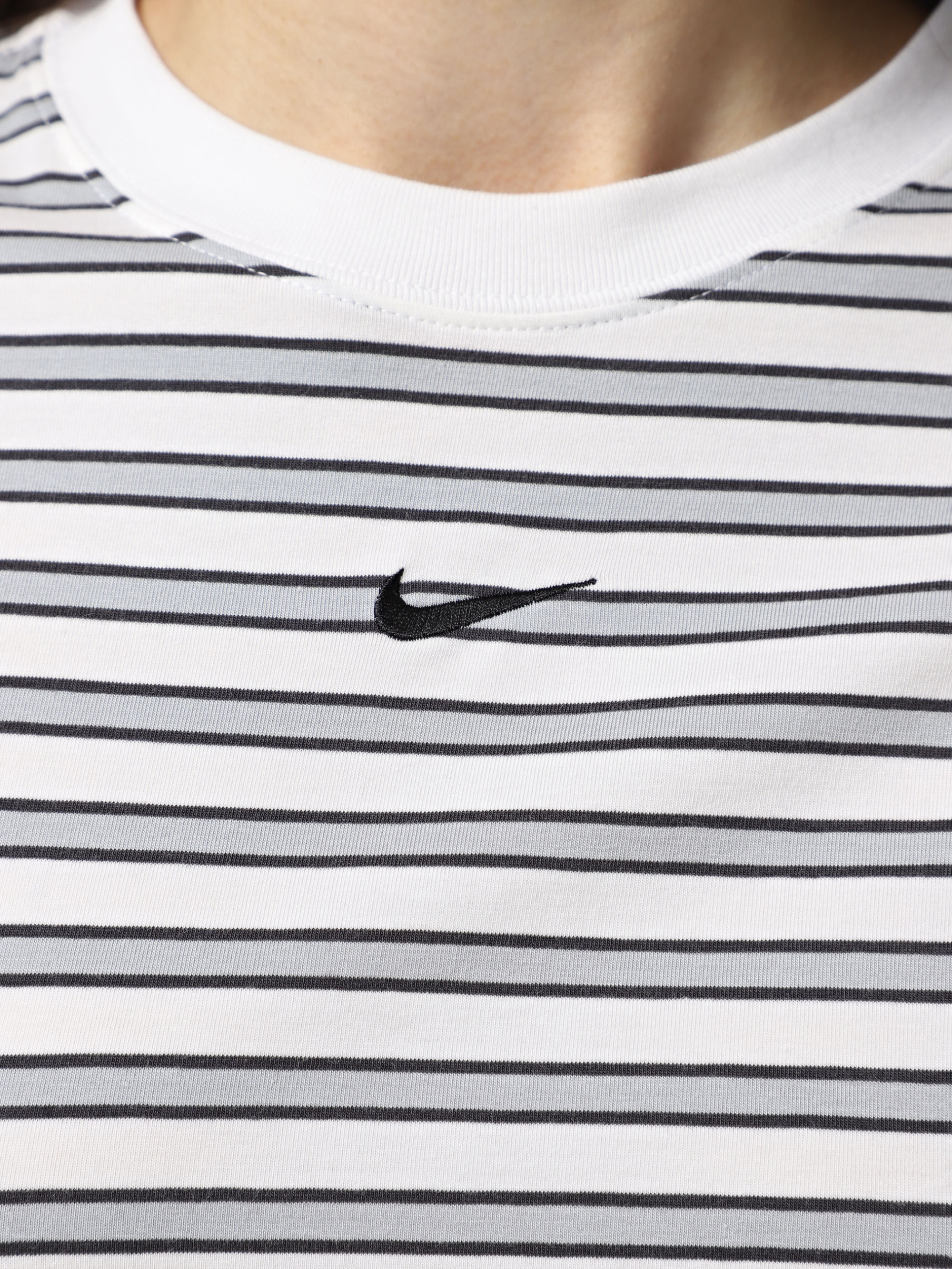 Футболка HF9524-100 Nike HF9524-100