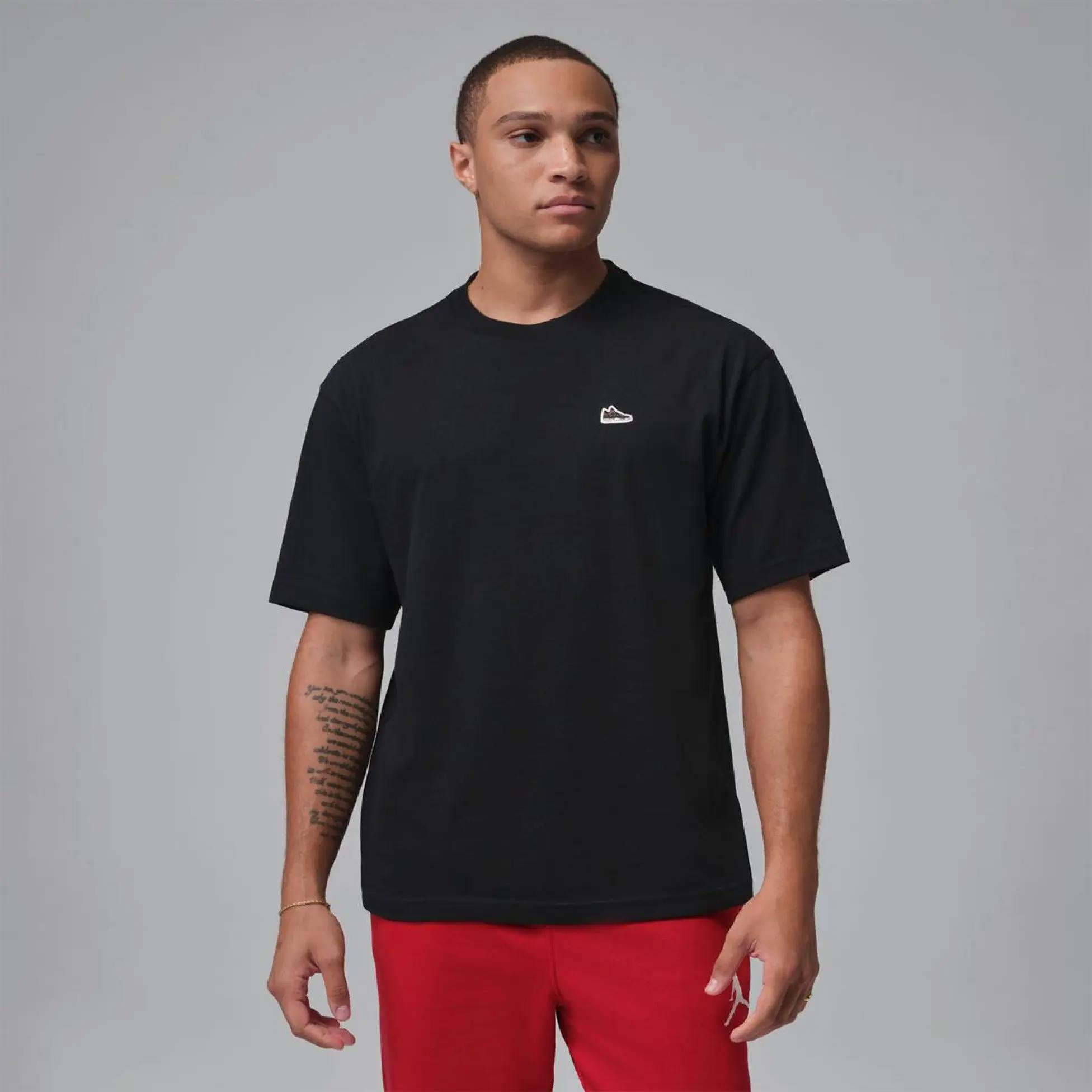 Футболка чоловіча Jordan Brnd Br Snkr Pch Ss Crw (IF3107-010) IF3107-010