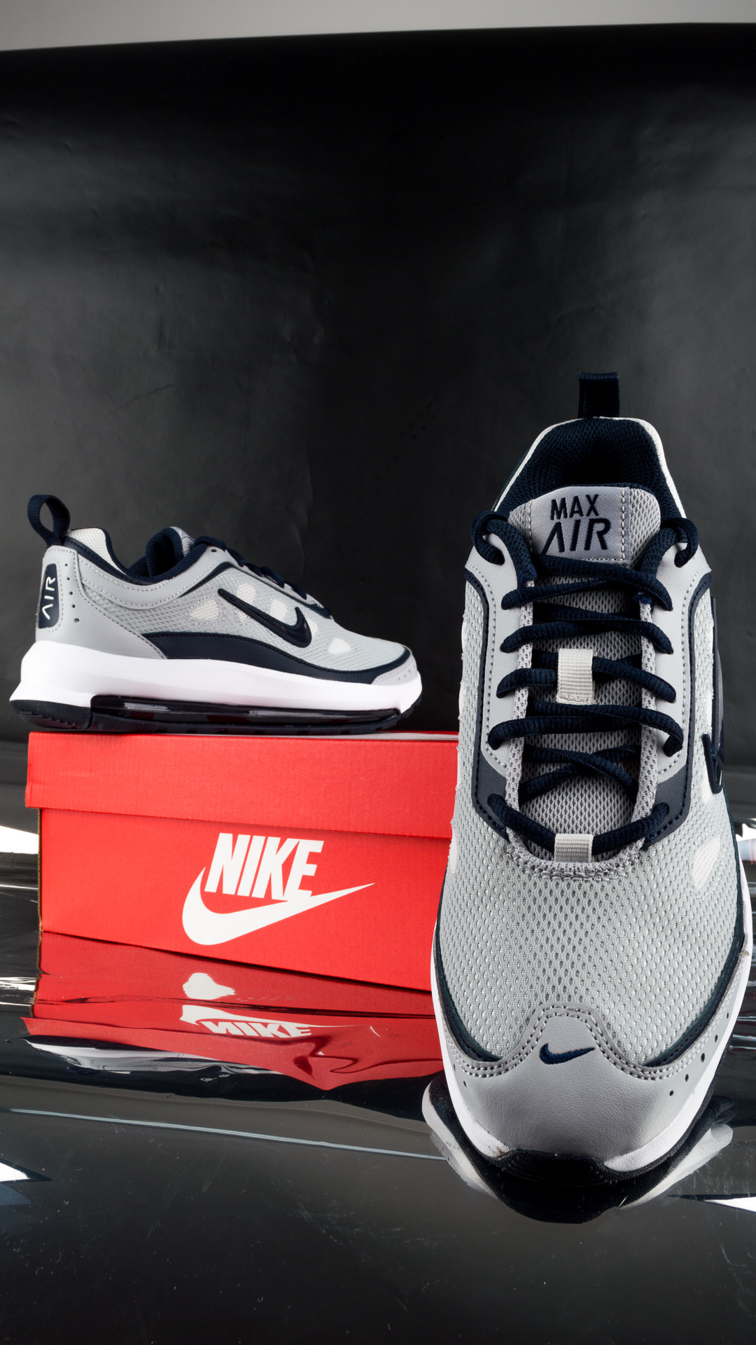 Кросівки Nike  AIR MAX AP CU4826-005