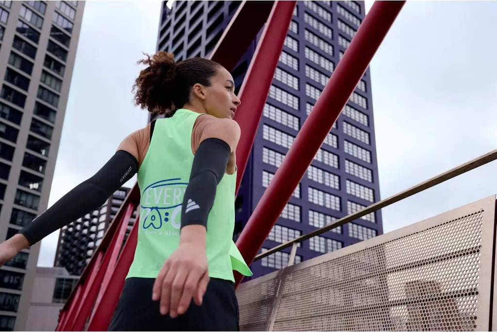 Нарукавники Adidas Aeroready Compression Arm Sleeves чорний Уні L/XL ADSL-13012BK