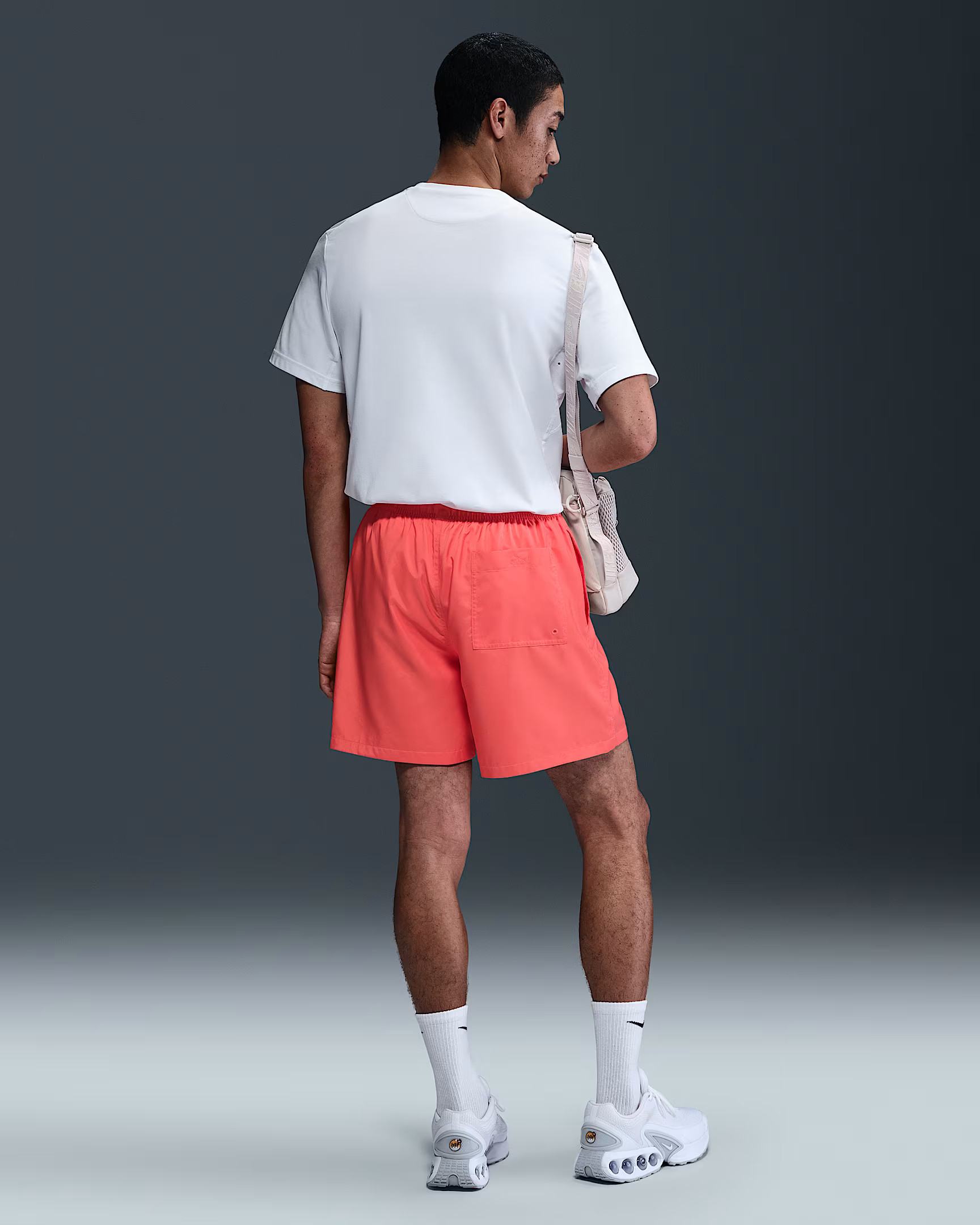 Шорти Nike Club Woven Flow FN3307-814