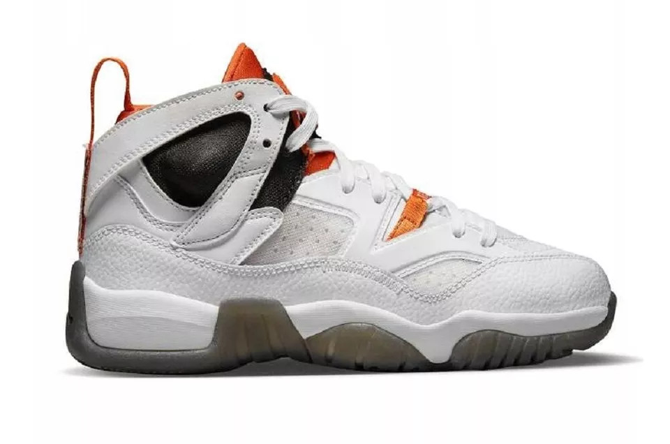 Кросівки Jordan Jumptwo Trey Gs DQ8431-108