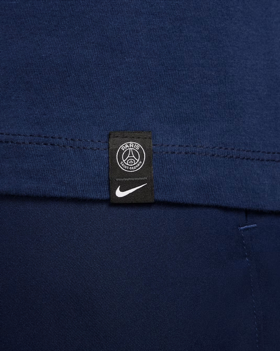 Футболка чоловіча Nike Paris Saint-Germain Swoosh T-Shirt Blue FD1040-410