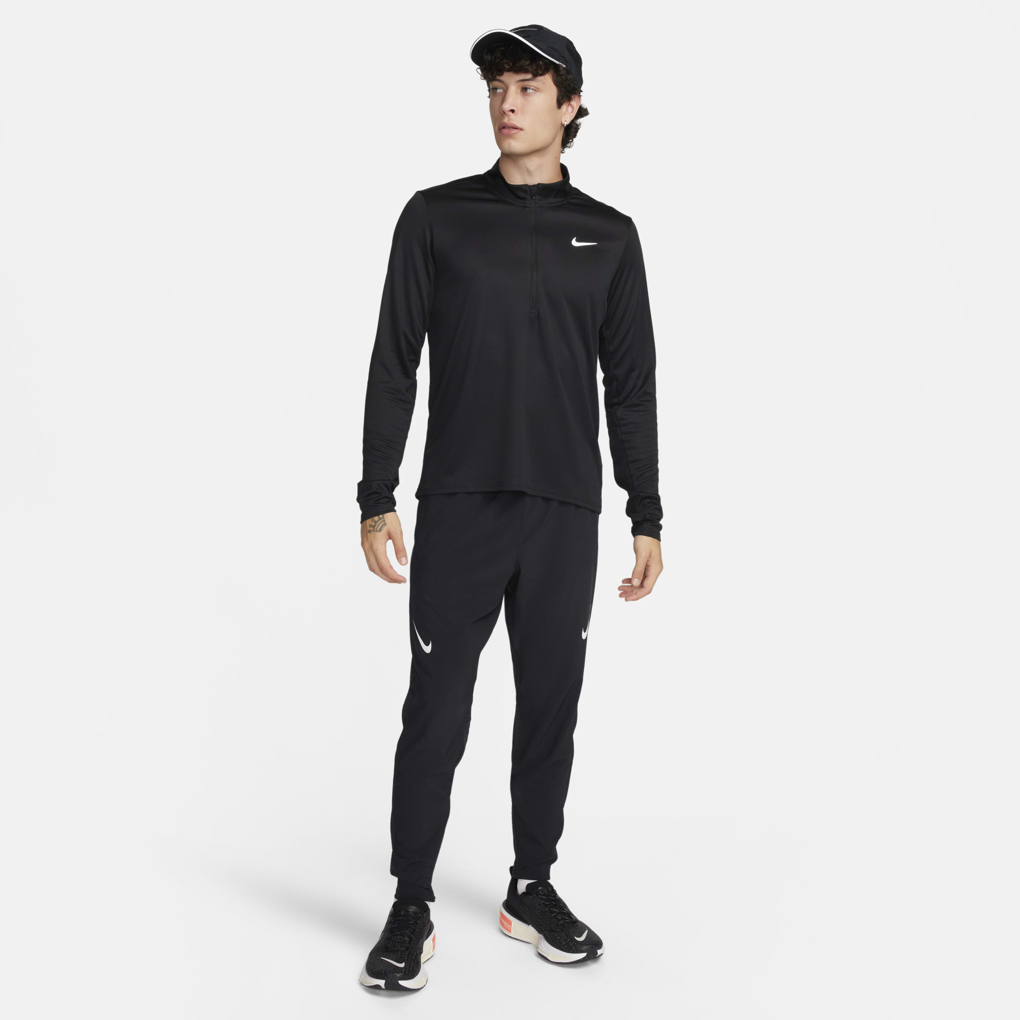 Штани чоловічі Nike Aeroswift Dri-Fit Adv Running Pants Black FN3361-010
