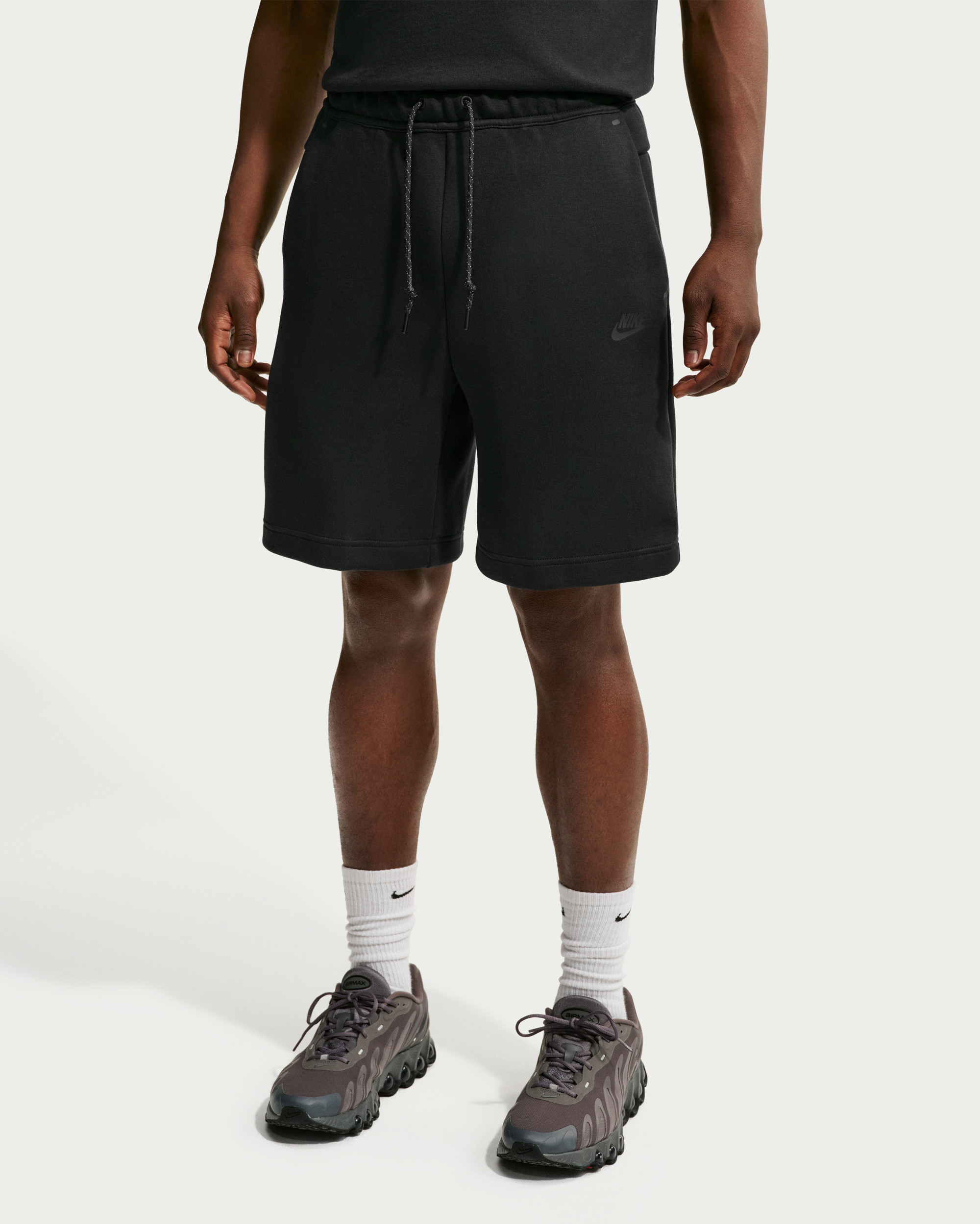 Шорти Nike M TECH FLC SHORT IM0693-010