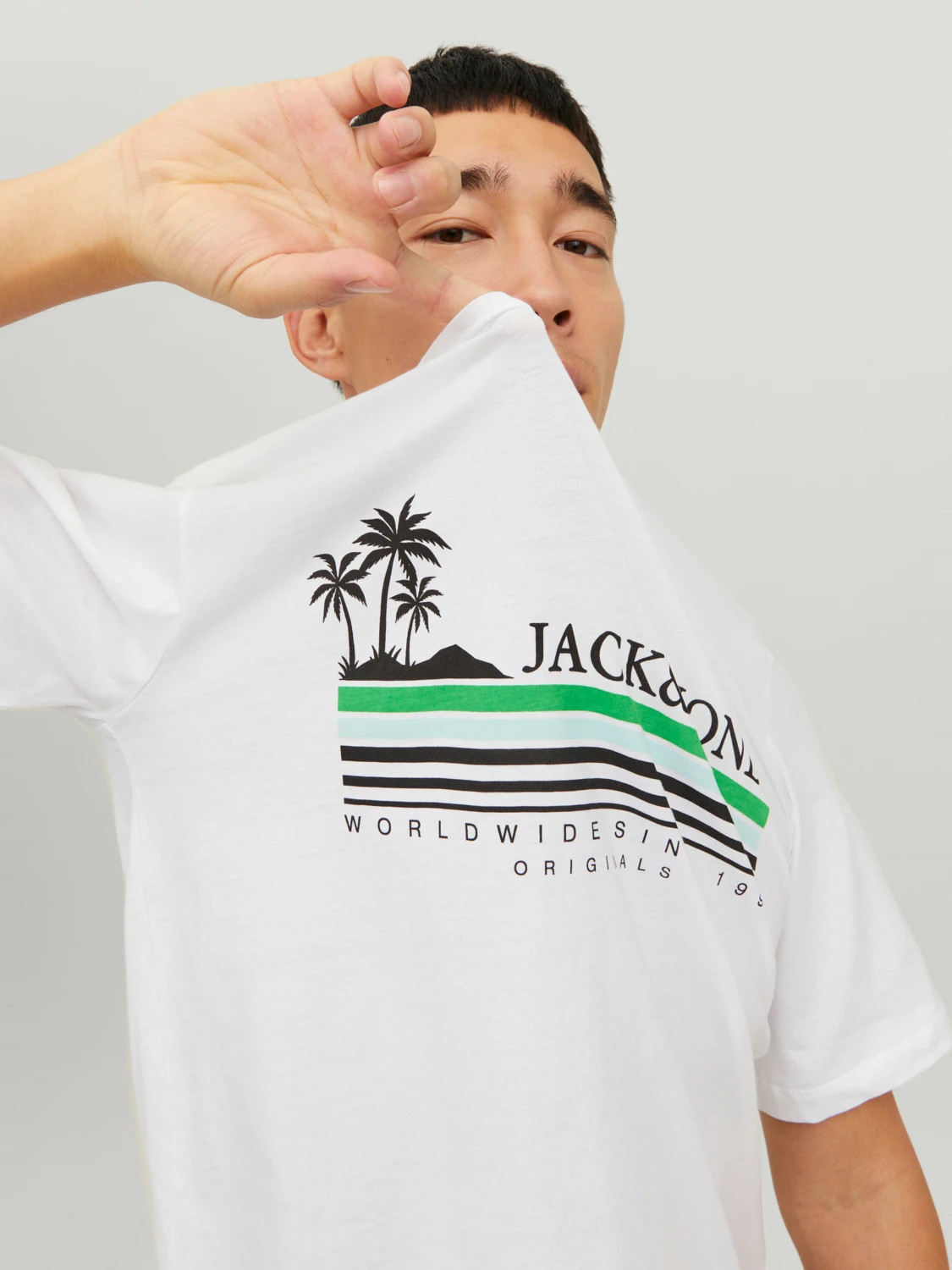 Футболка JORCODY SUMMER TEE SS CREW NECK 12235154-Bright White Jack&Jones L Білий 12235154-Bright White
